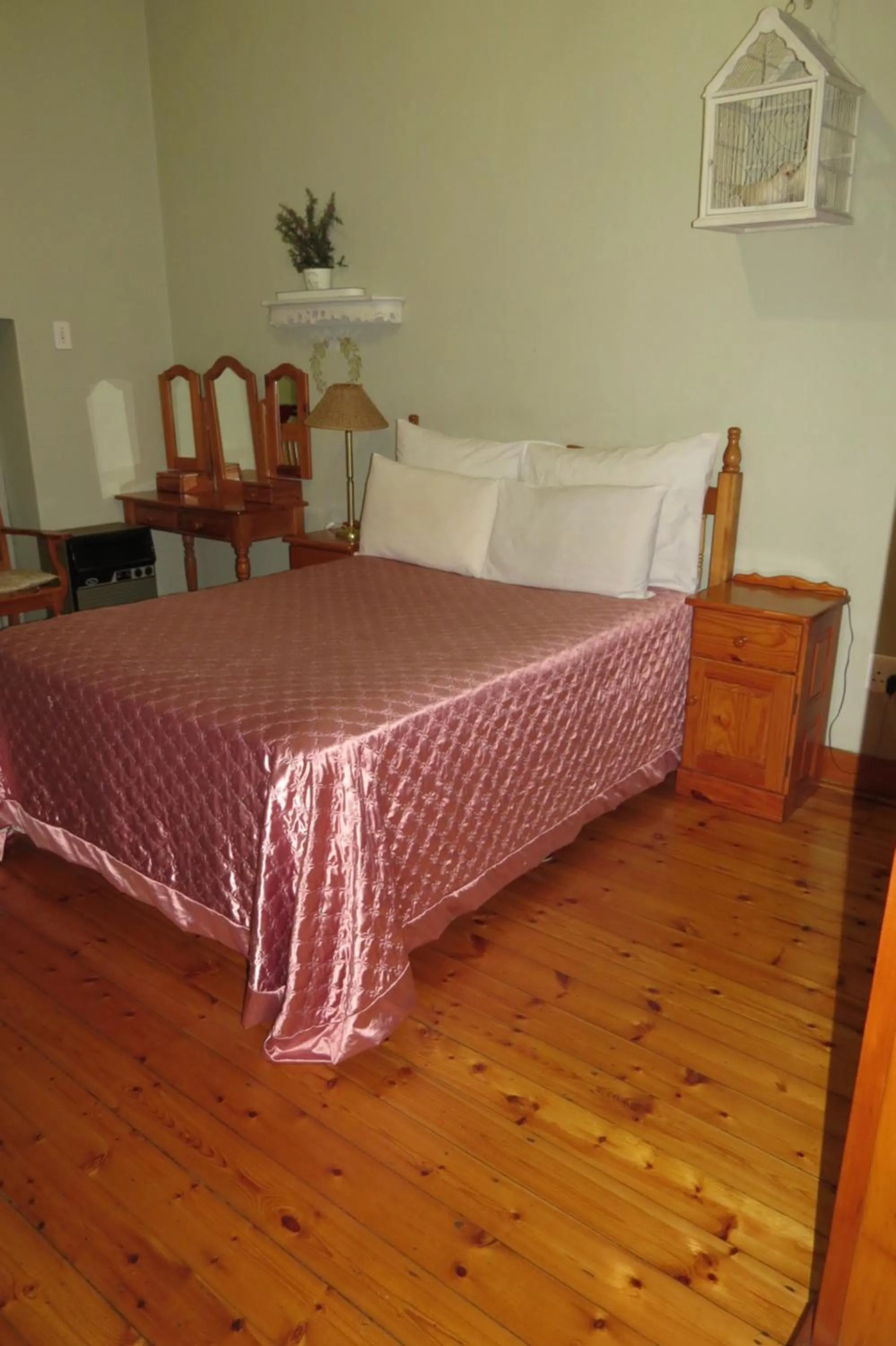 Bed in Lajava Guest Lodge