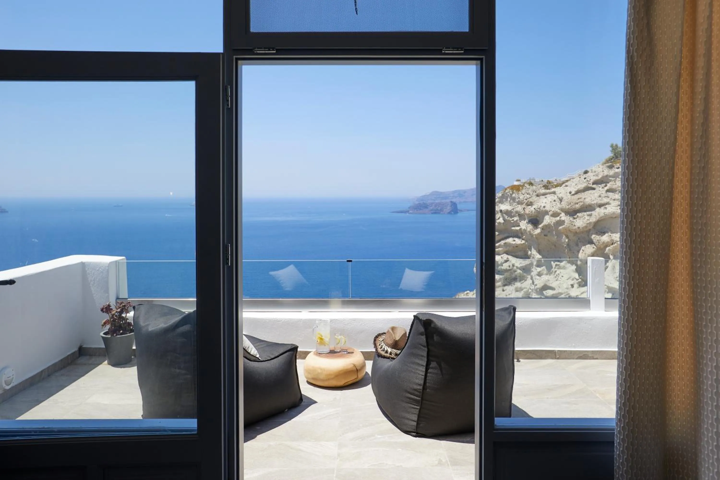 Balcony/Terrace in Thermes Luxury Villas And Spa