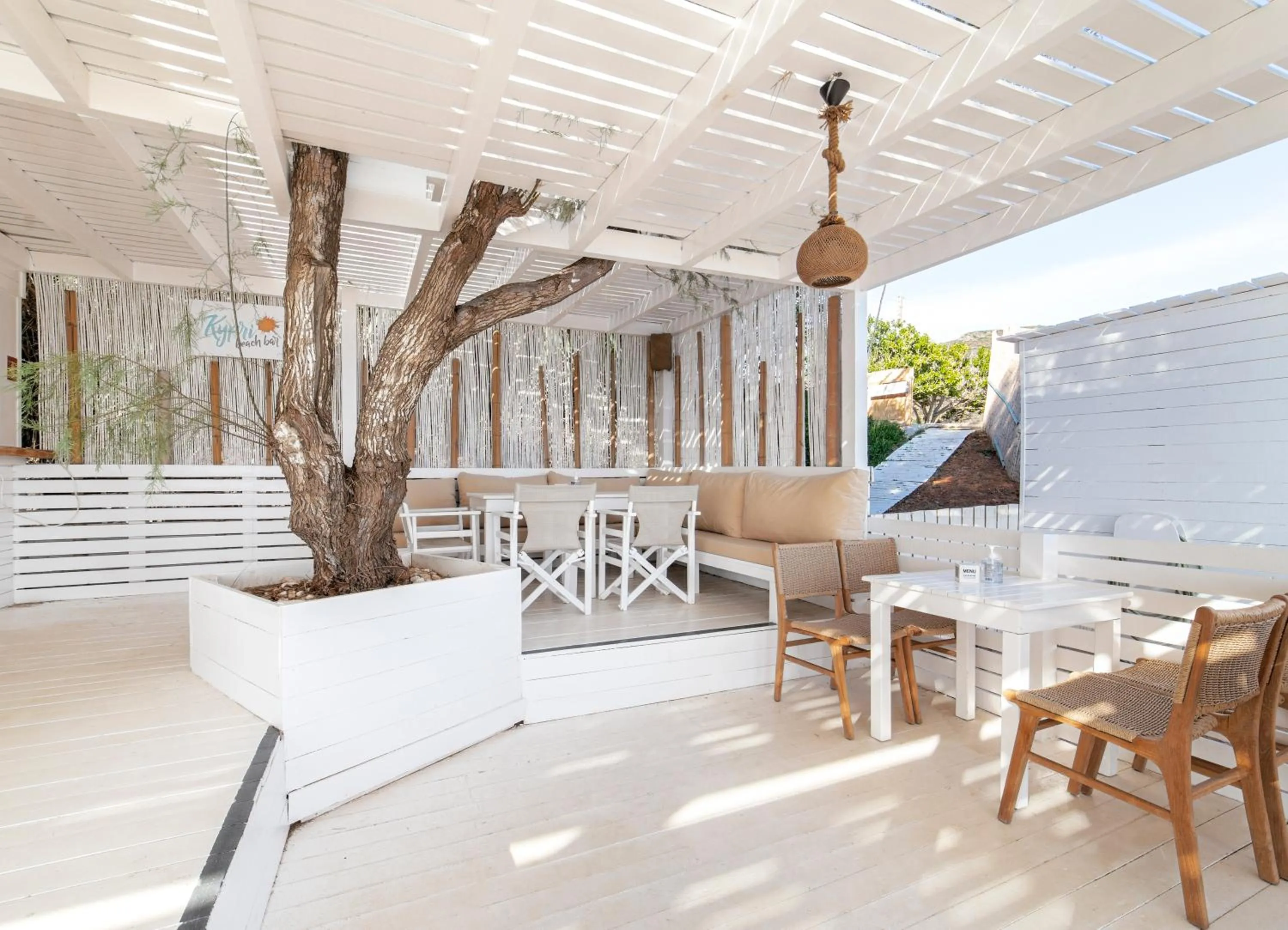 Beach in Hotel Perrakis