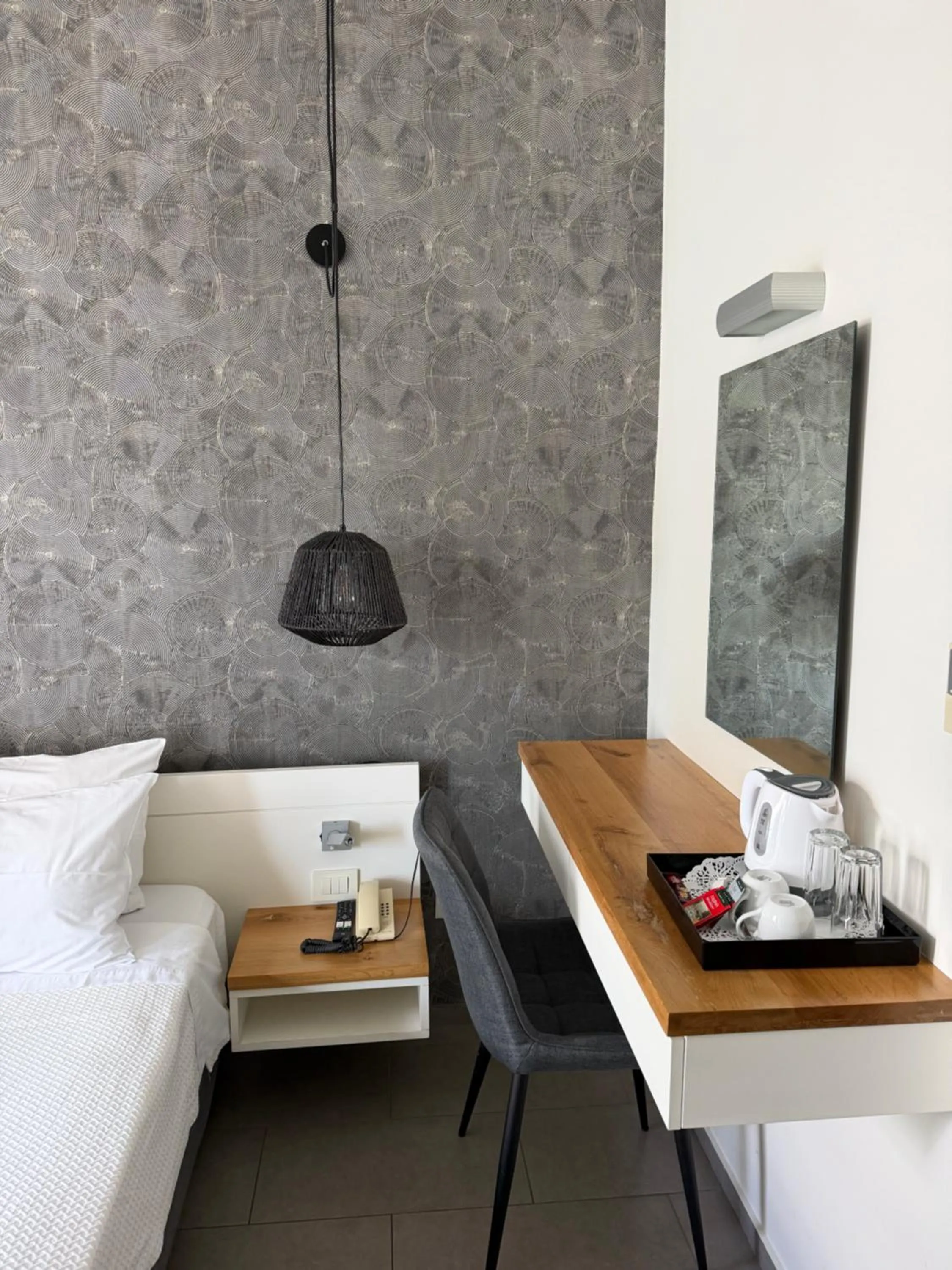 Coffee/tea facilities, Bed in Atlantis Boutique City Hotel