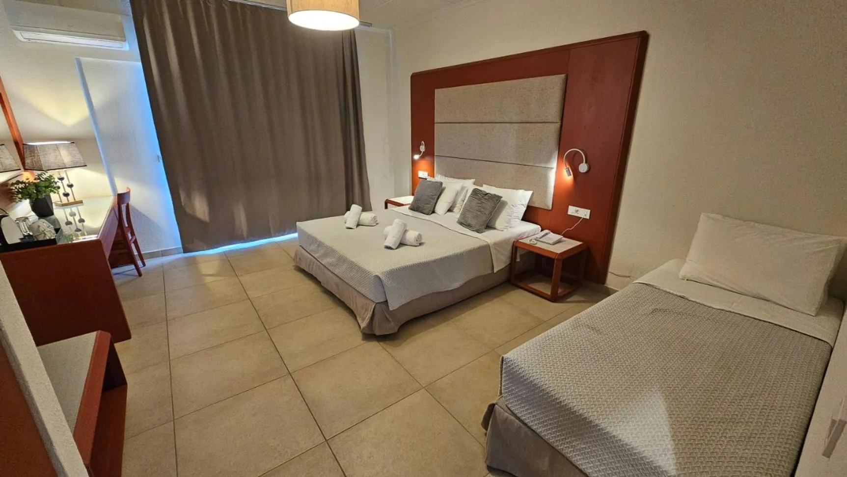 Atlantis Boutique City Hotel