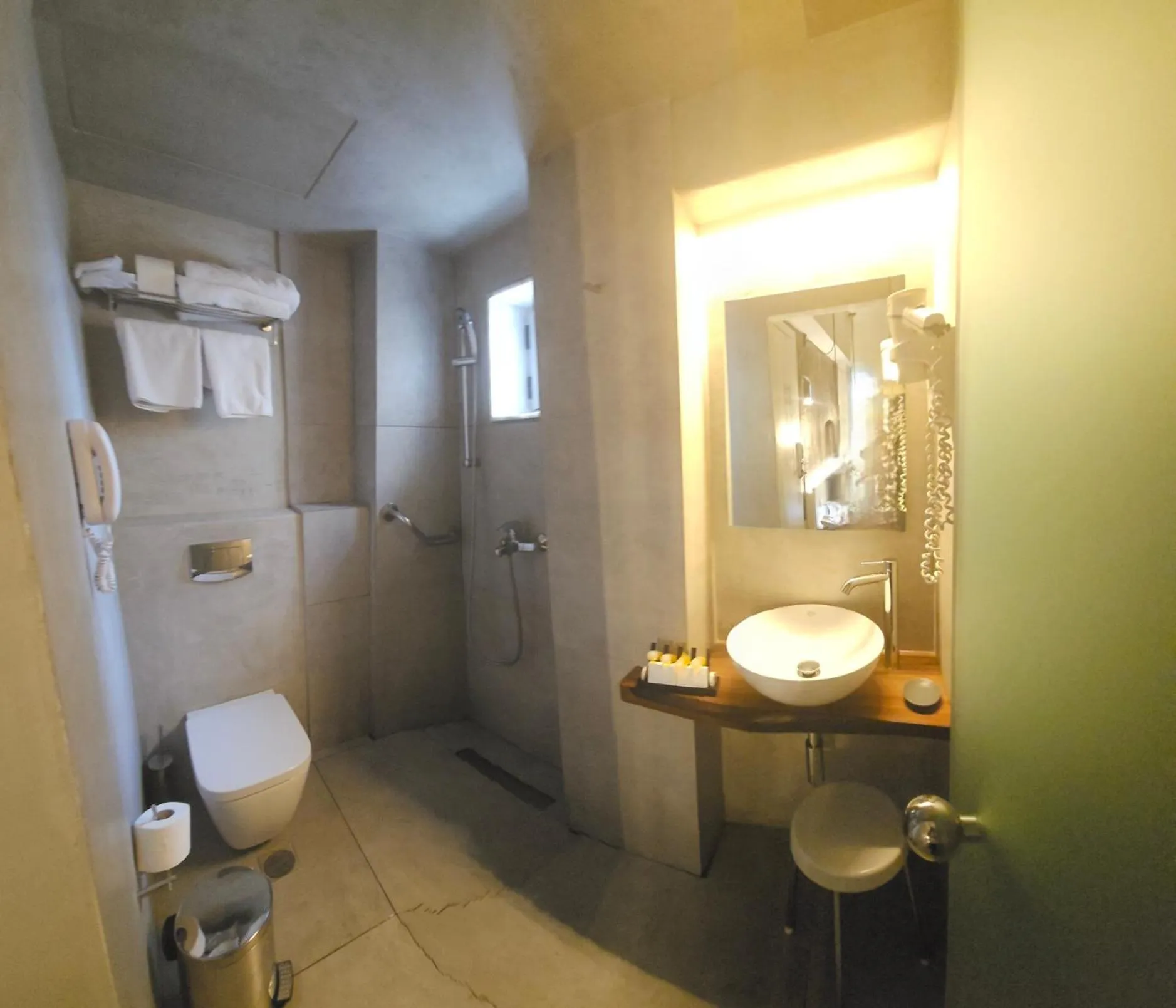 Atlantis Boutique City Hotel