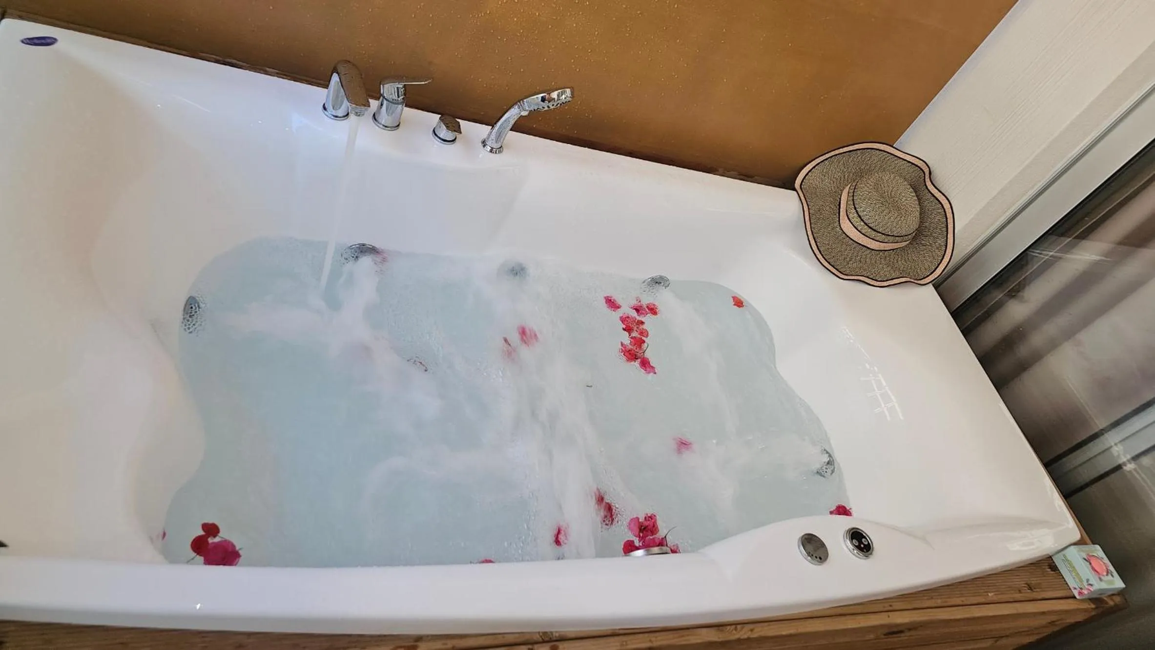 Atlantis Boutique City Hotel