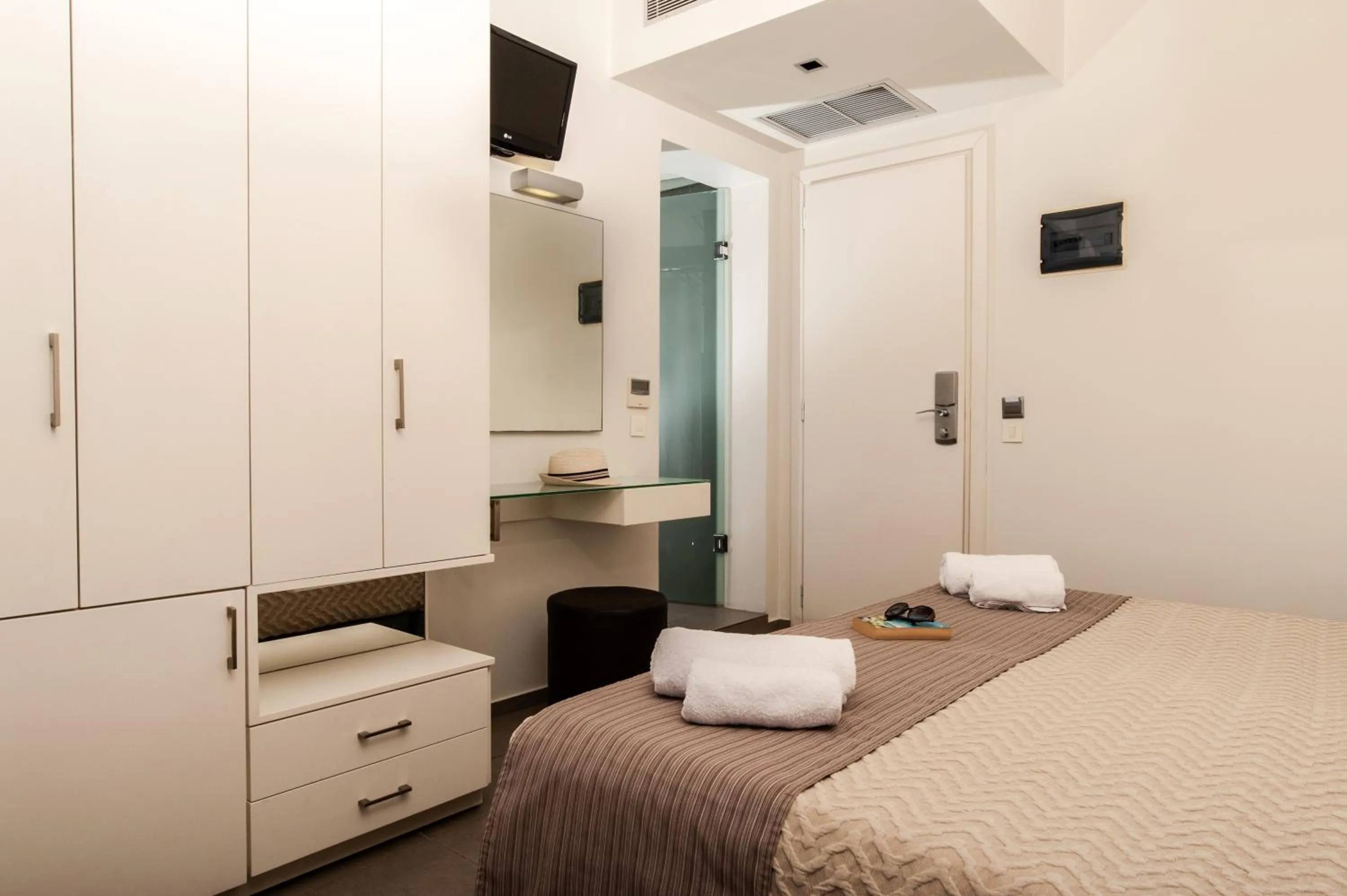 Bedroom in Atlantis Boutique City Hotel