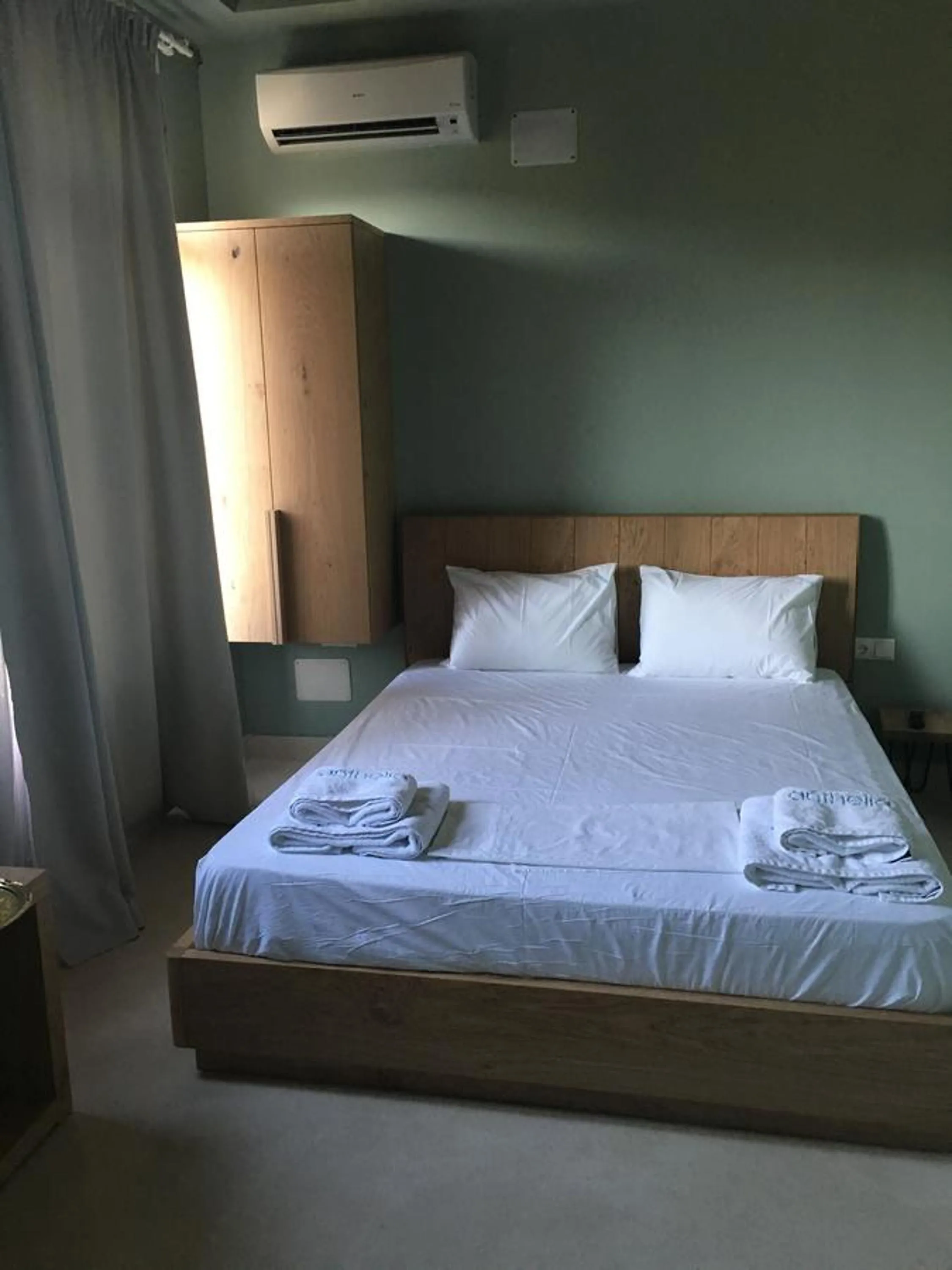Bed in Anthelia