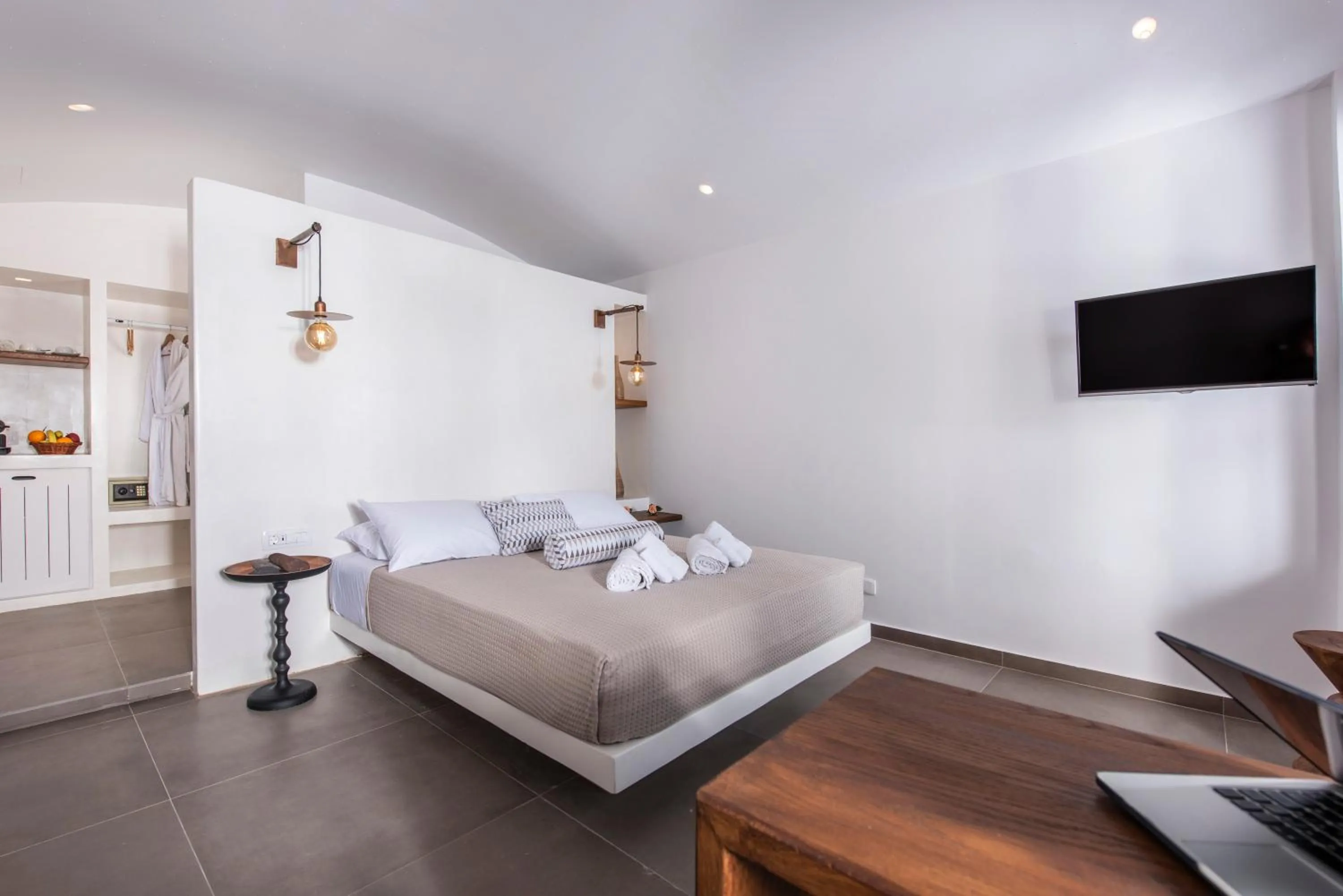 Time of day, Bed in Caldera's Memories