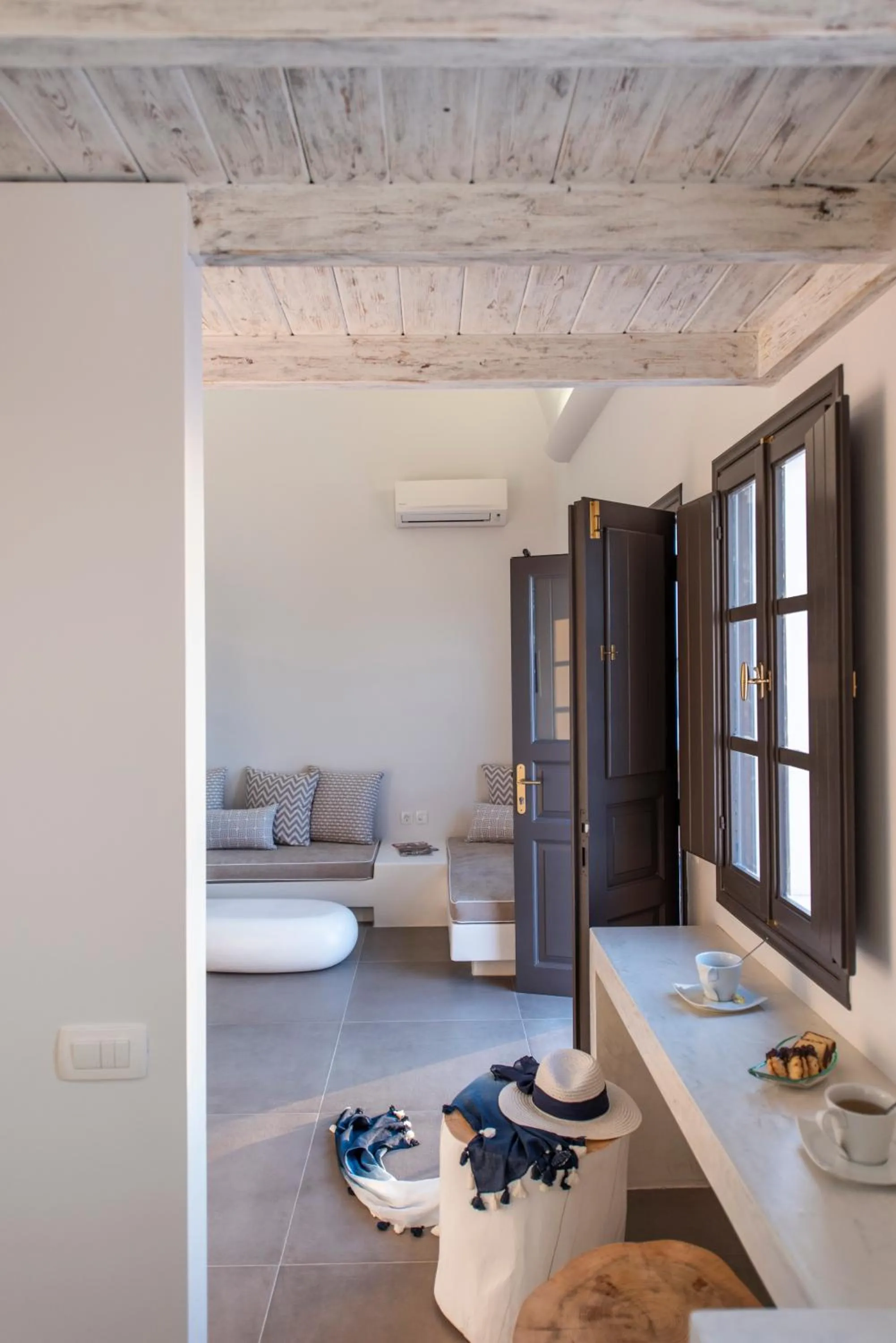 Time of day, Bed in Caldera's Memories