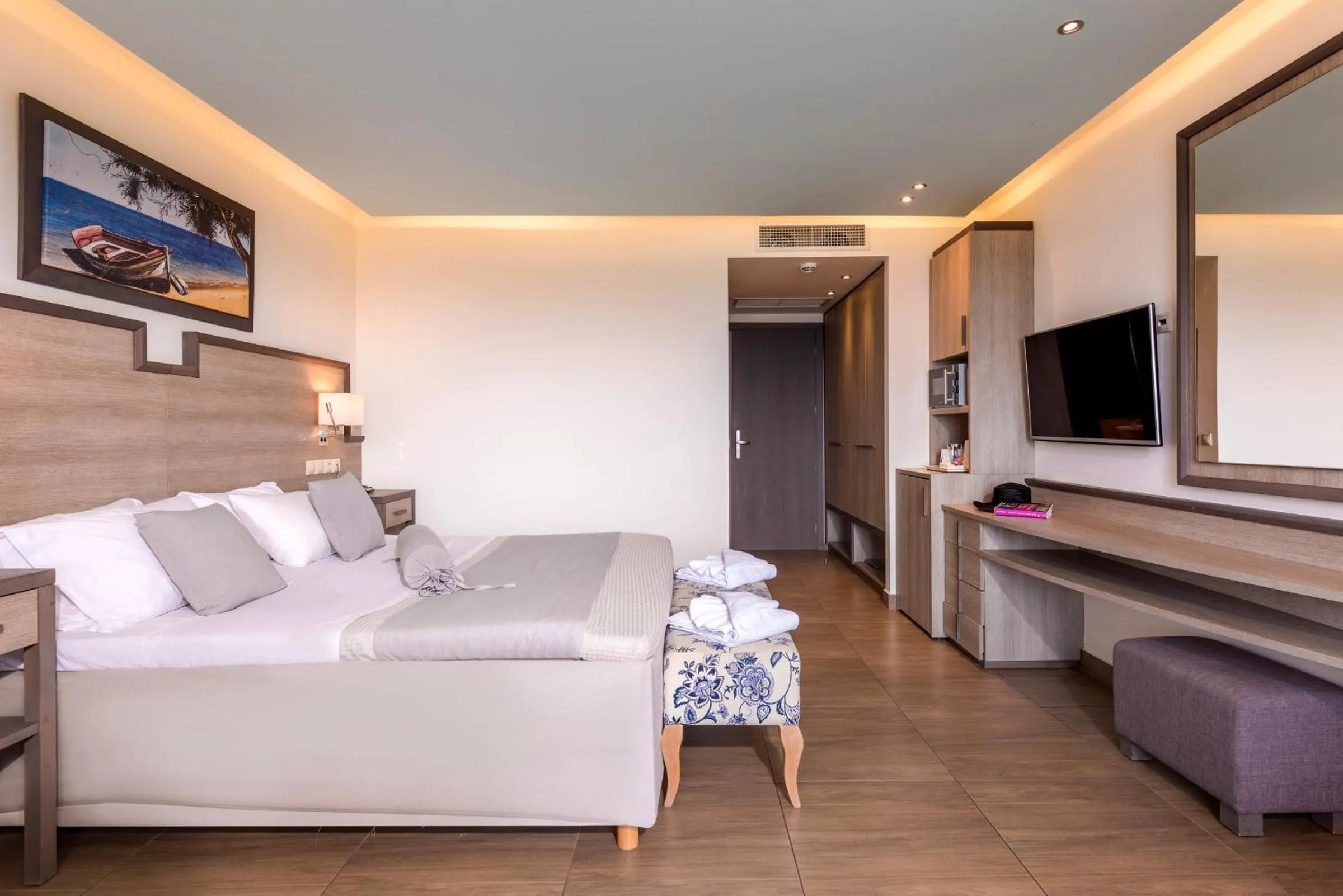 Communal lounge/ TV room in Star Beach Village & Water Park