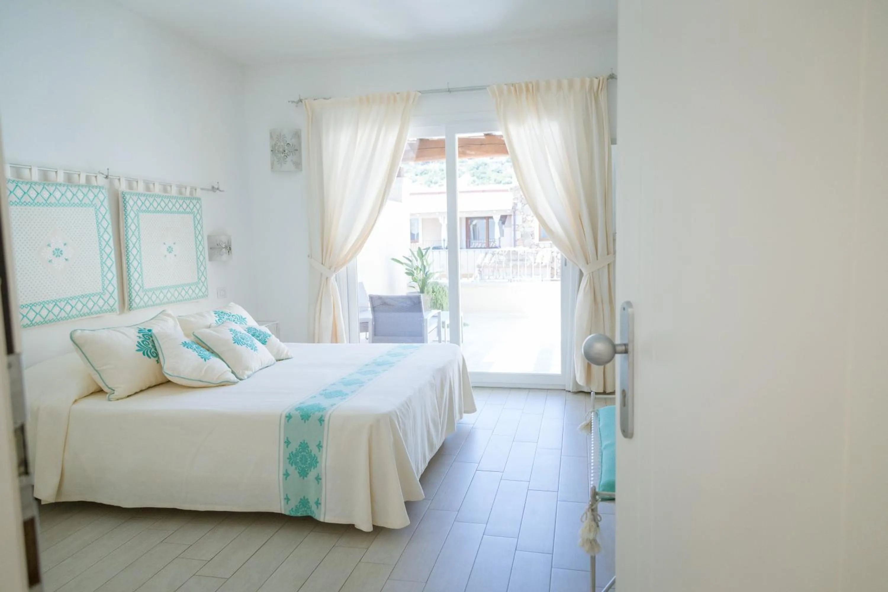 Other, Bed in Hotel Regina Simius