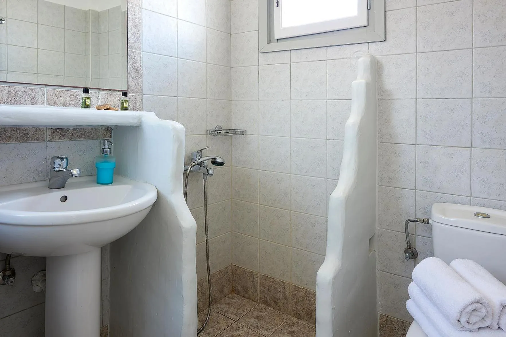 Bathroom in Milos Hotel