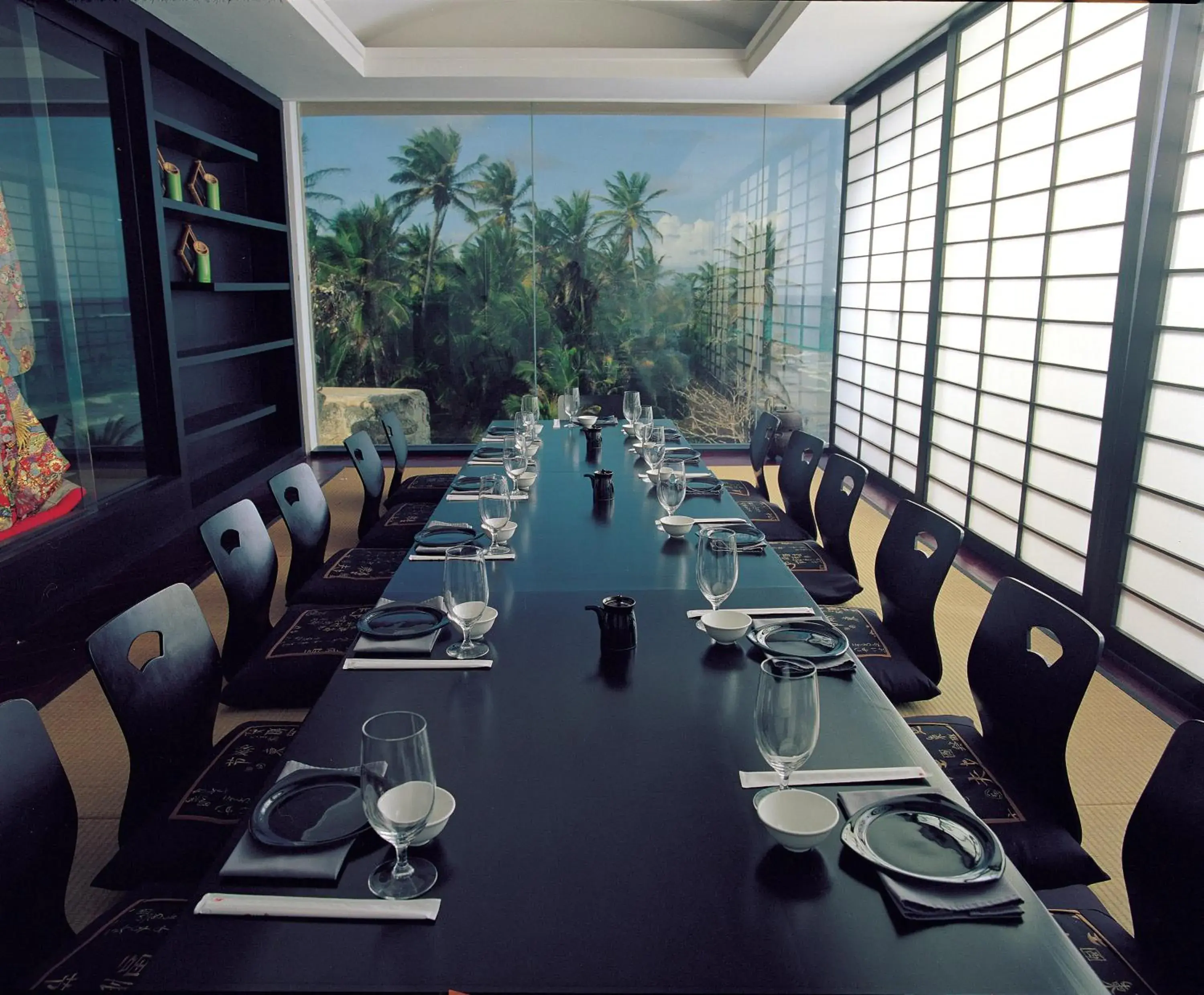 Restaurant/places to eat in The Crane Resort Restaurant/places to eat in The Crane Resort