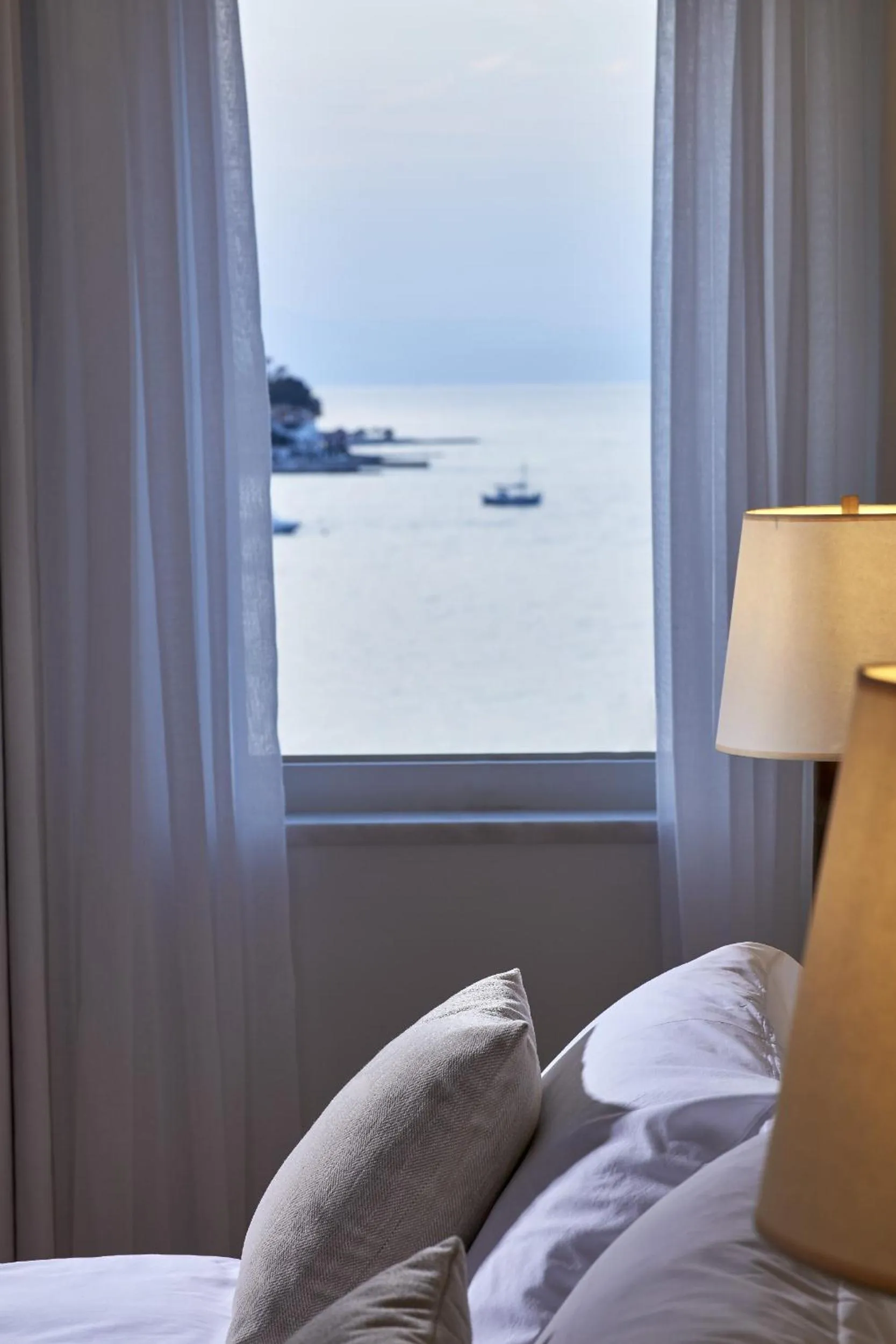 Sea view, Bed in Poseidonion Grand Hotel