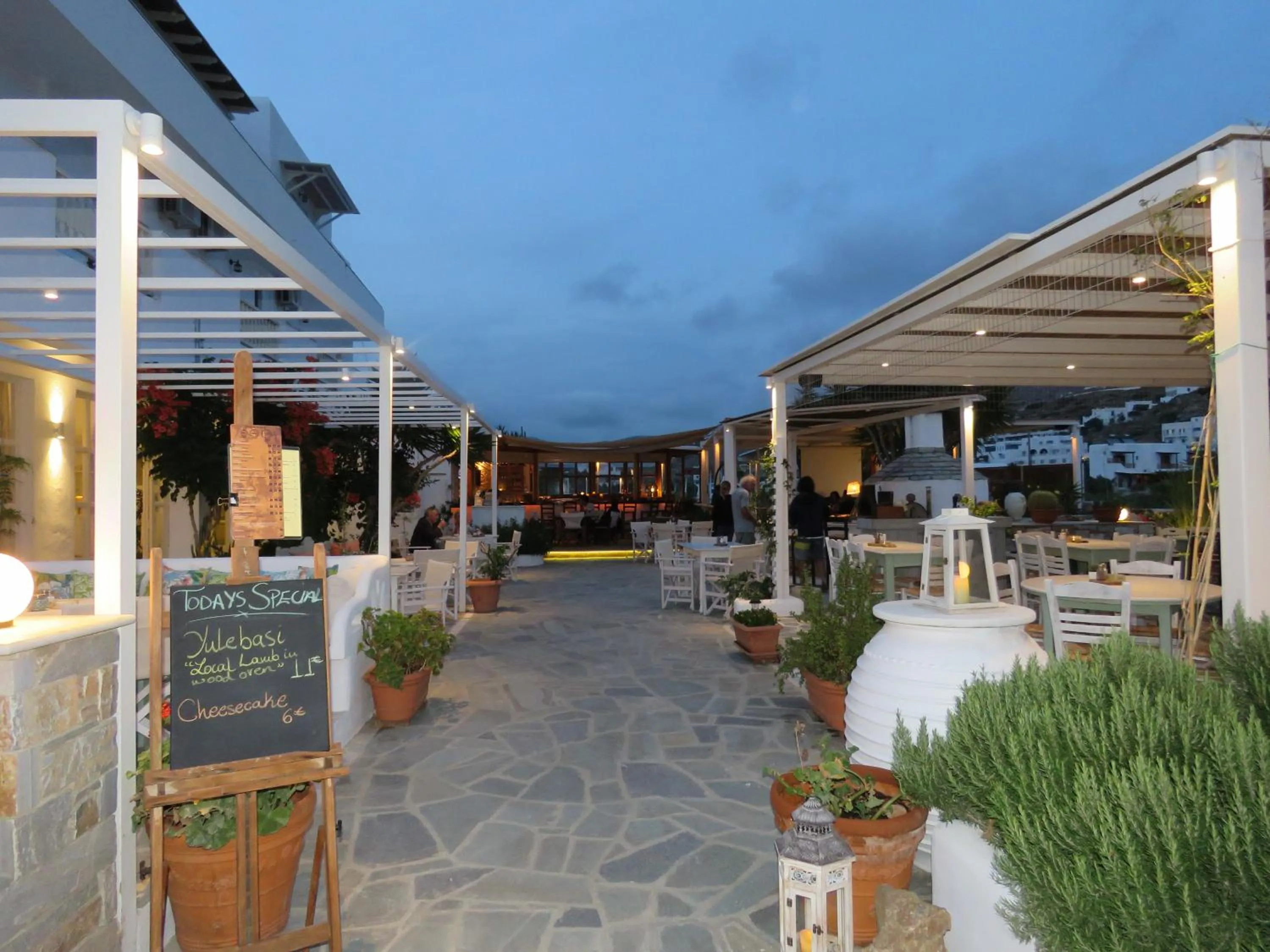 Restaurant/places to eat in Corali Beach Hotel