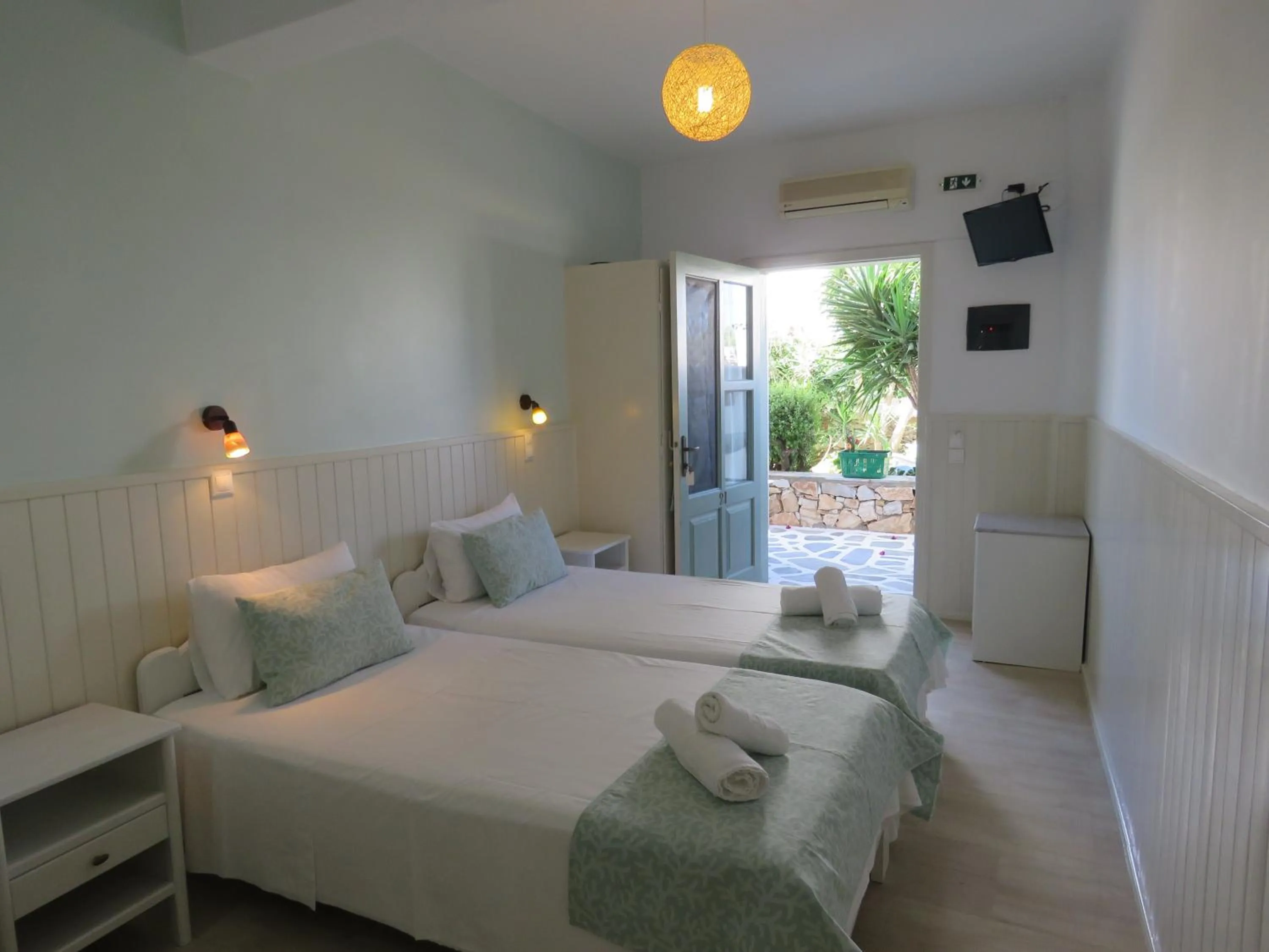 Bedroom, Bed in Corali Beach Hotel
