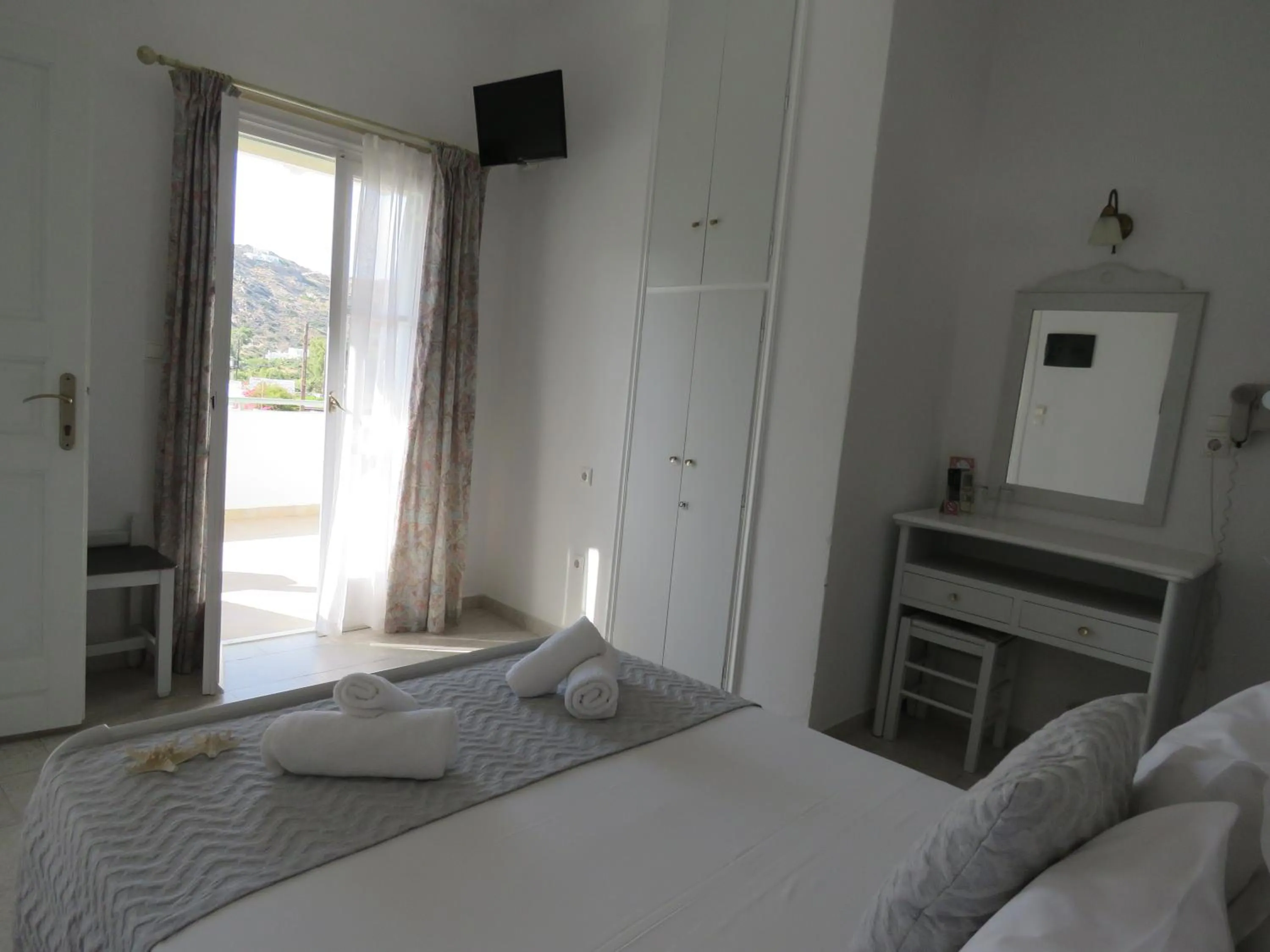 Bedroom, Bed in Corali Beach Hotel