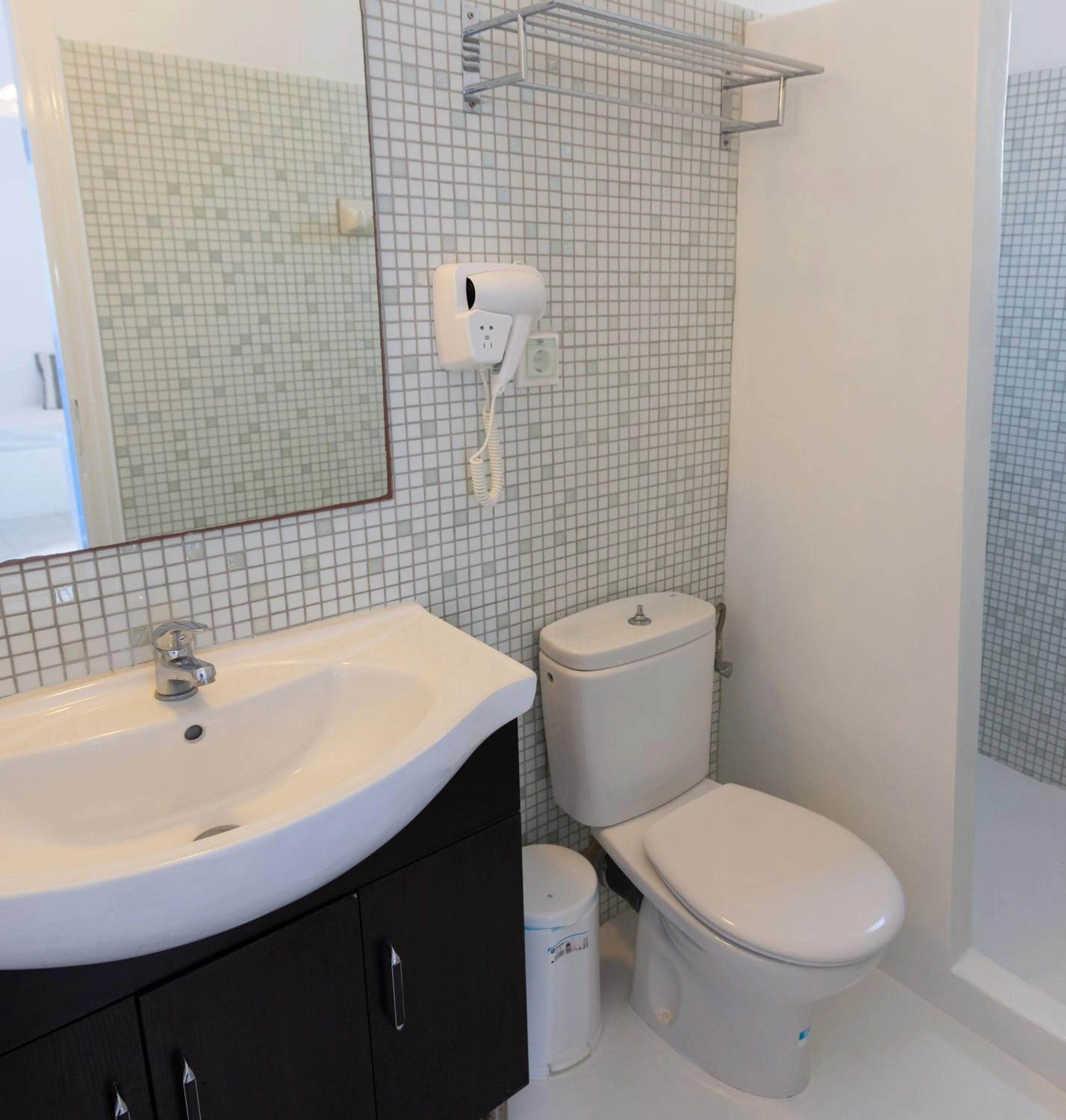 Bathroom in Fragoulis Village