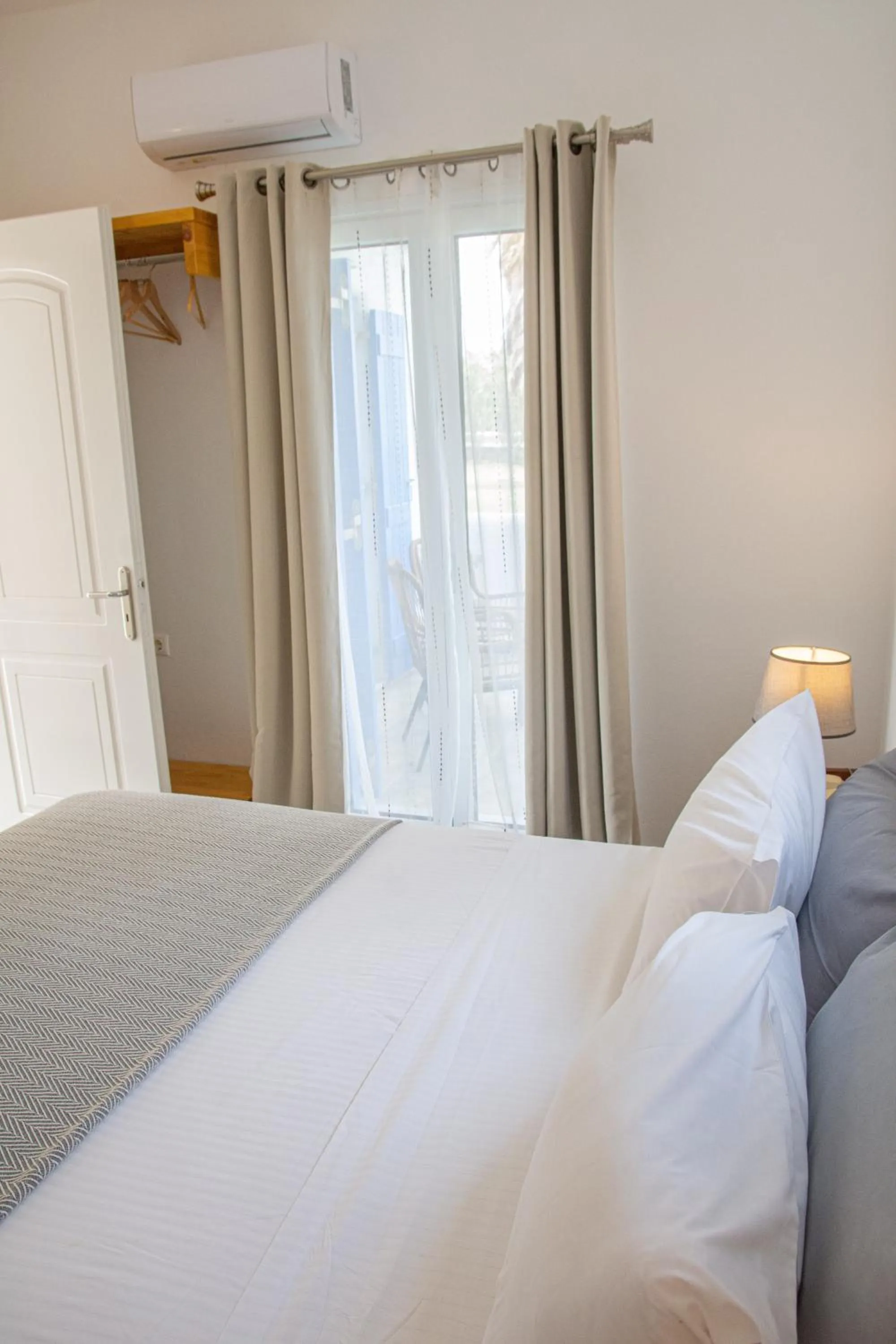 Photo of the whole room in Fragoulis Village