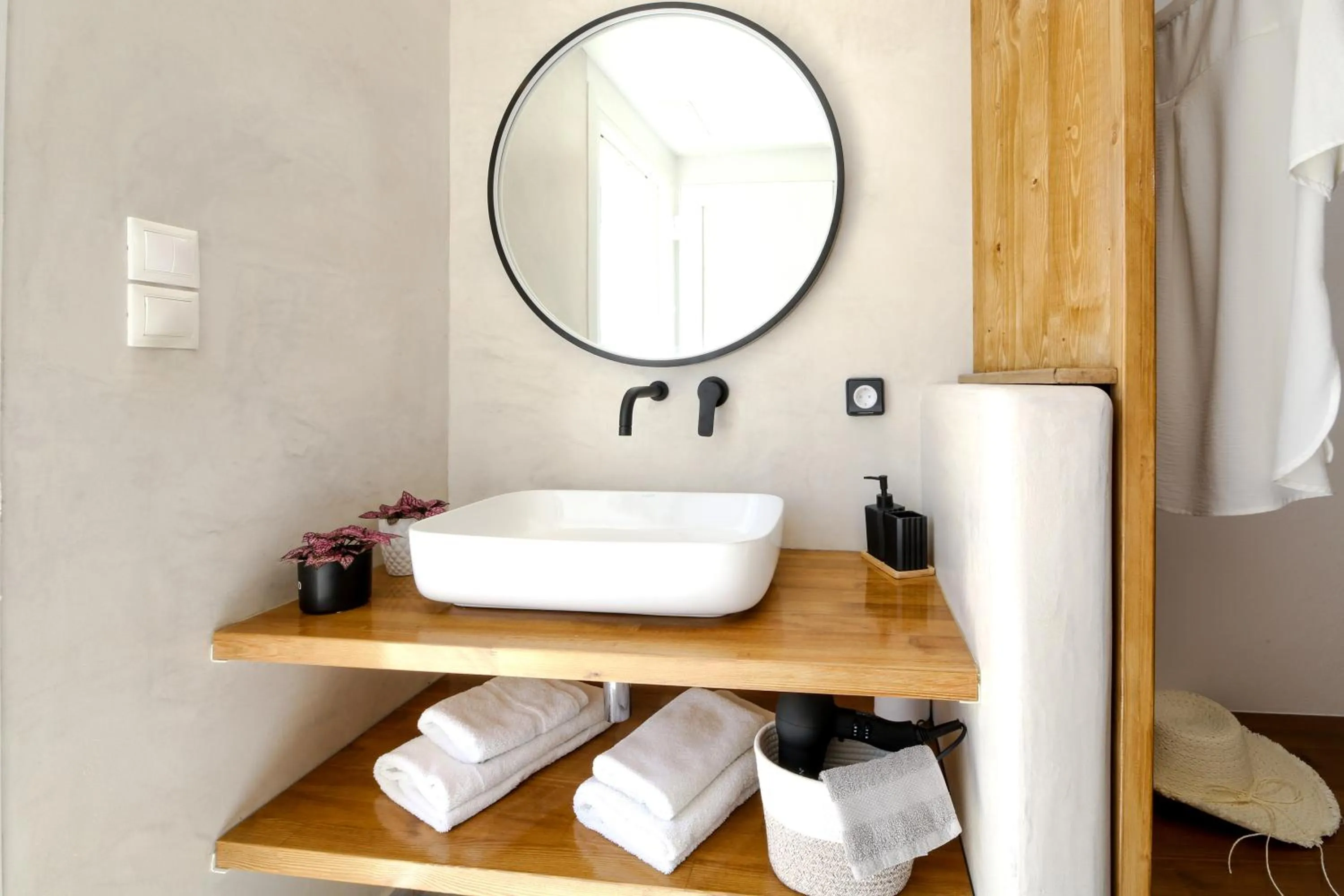 Bathroom in Fragoulis Village