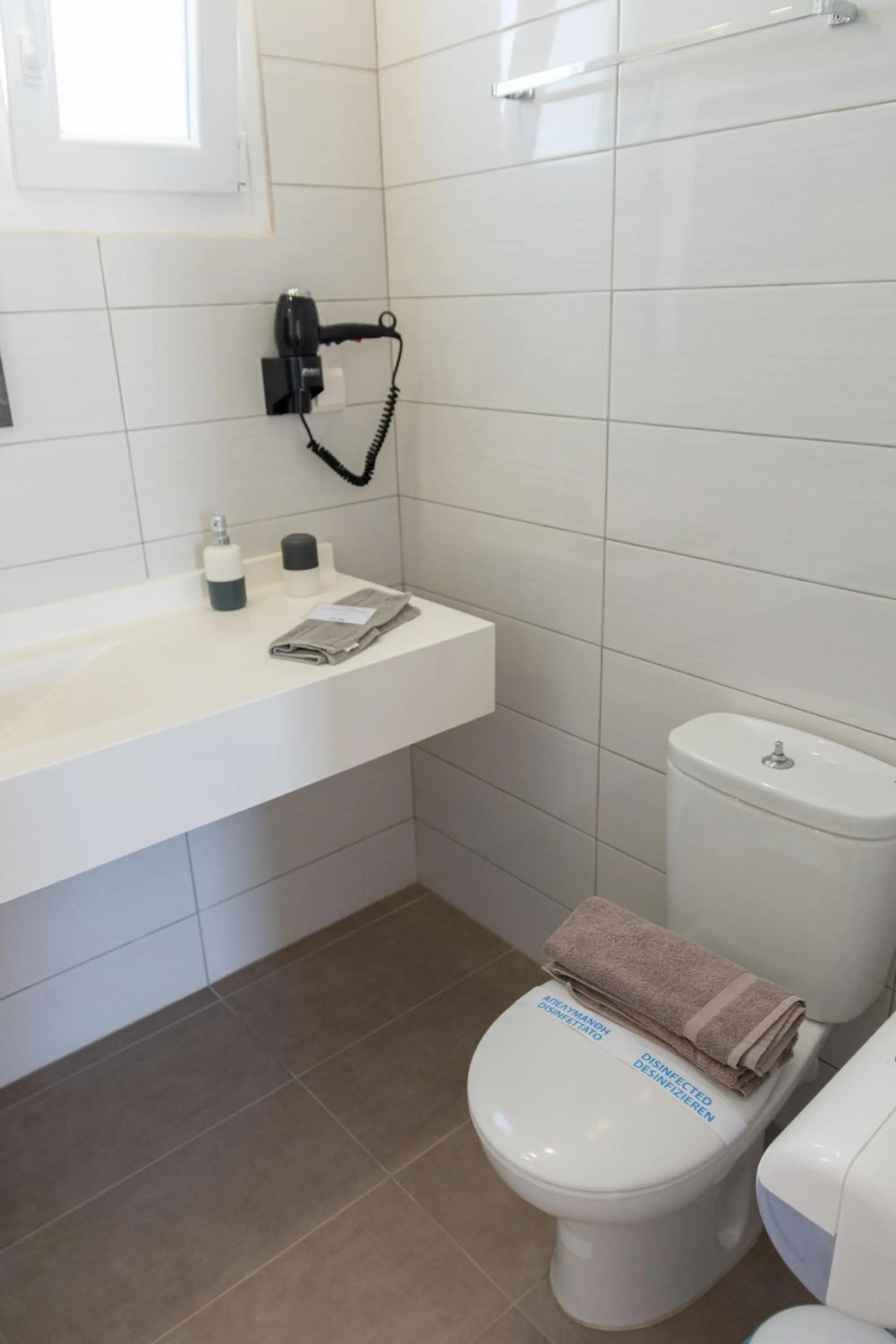 Bathroom in Fragoulis Village