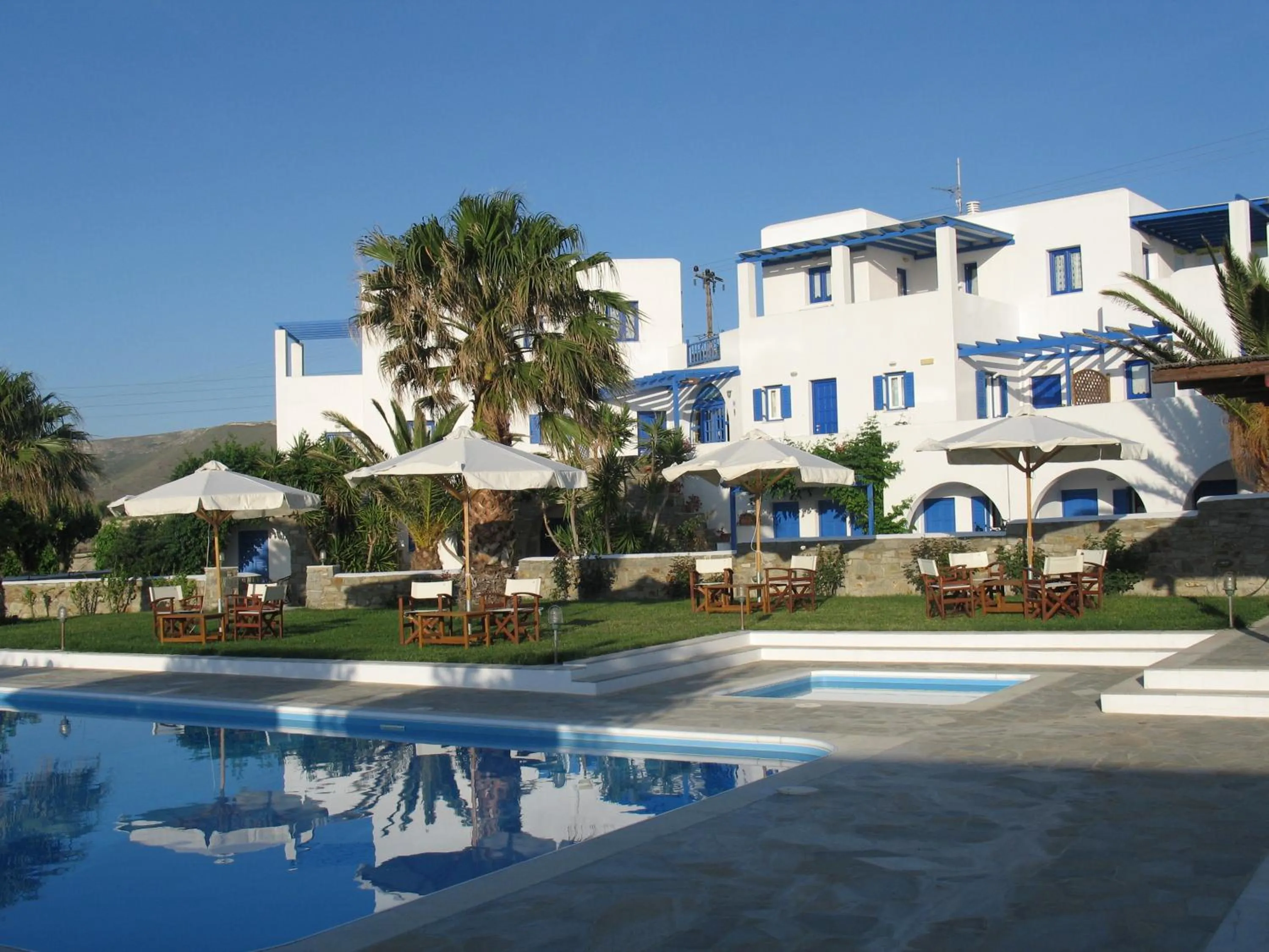 Property building in Fragoulis Village