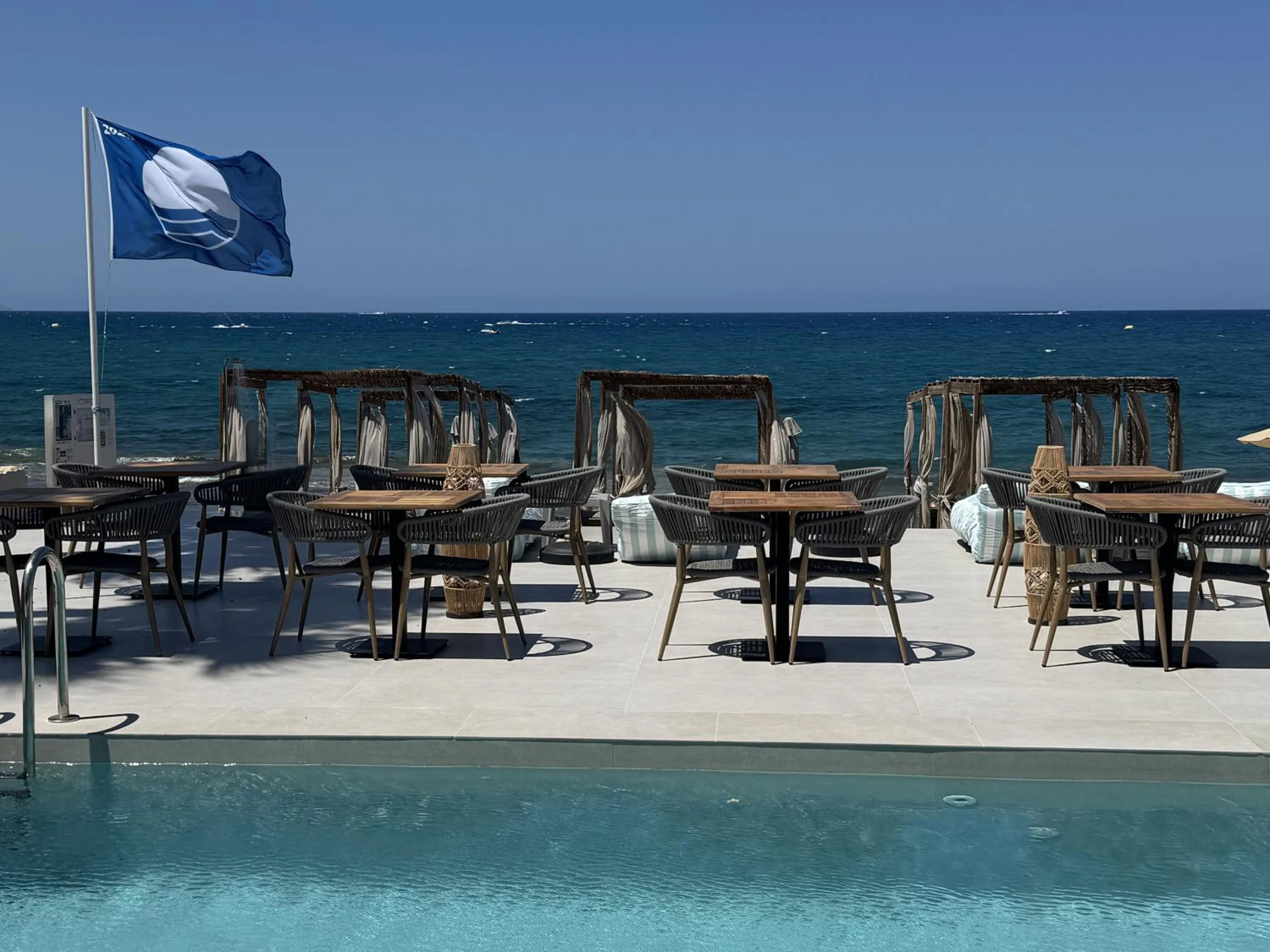 Restaurant/places to eat in Τhe Noverian Antama Organic Beach Resort Chania