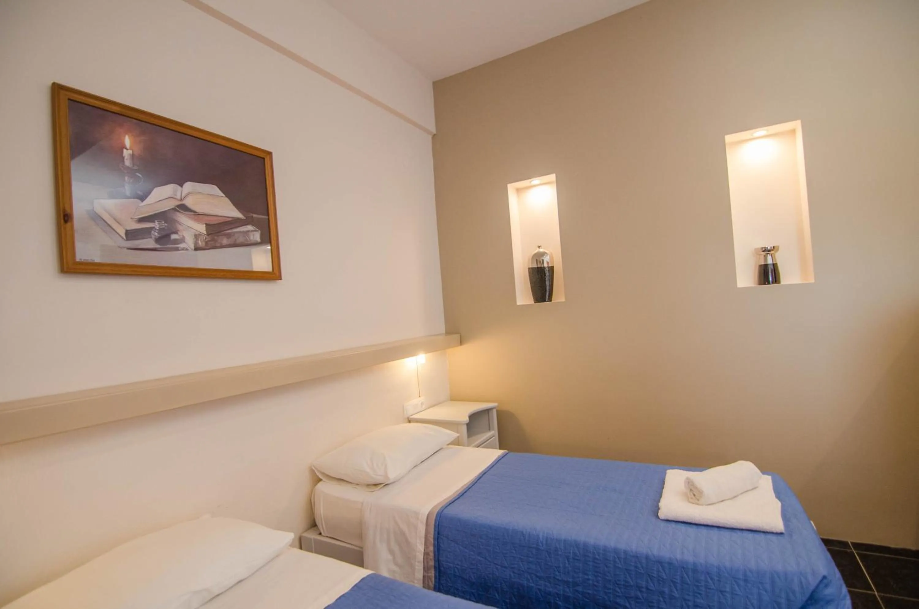 Bed in Skala Sunset Hotel and spa