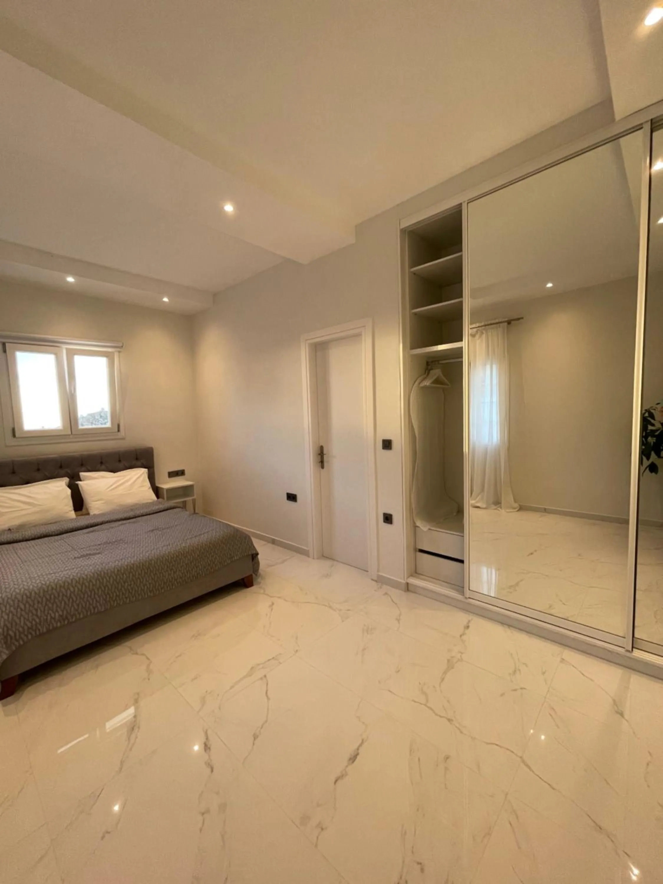 Bed in Skala Sunset Hotel and spa