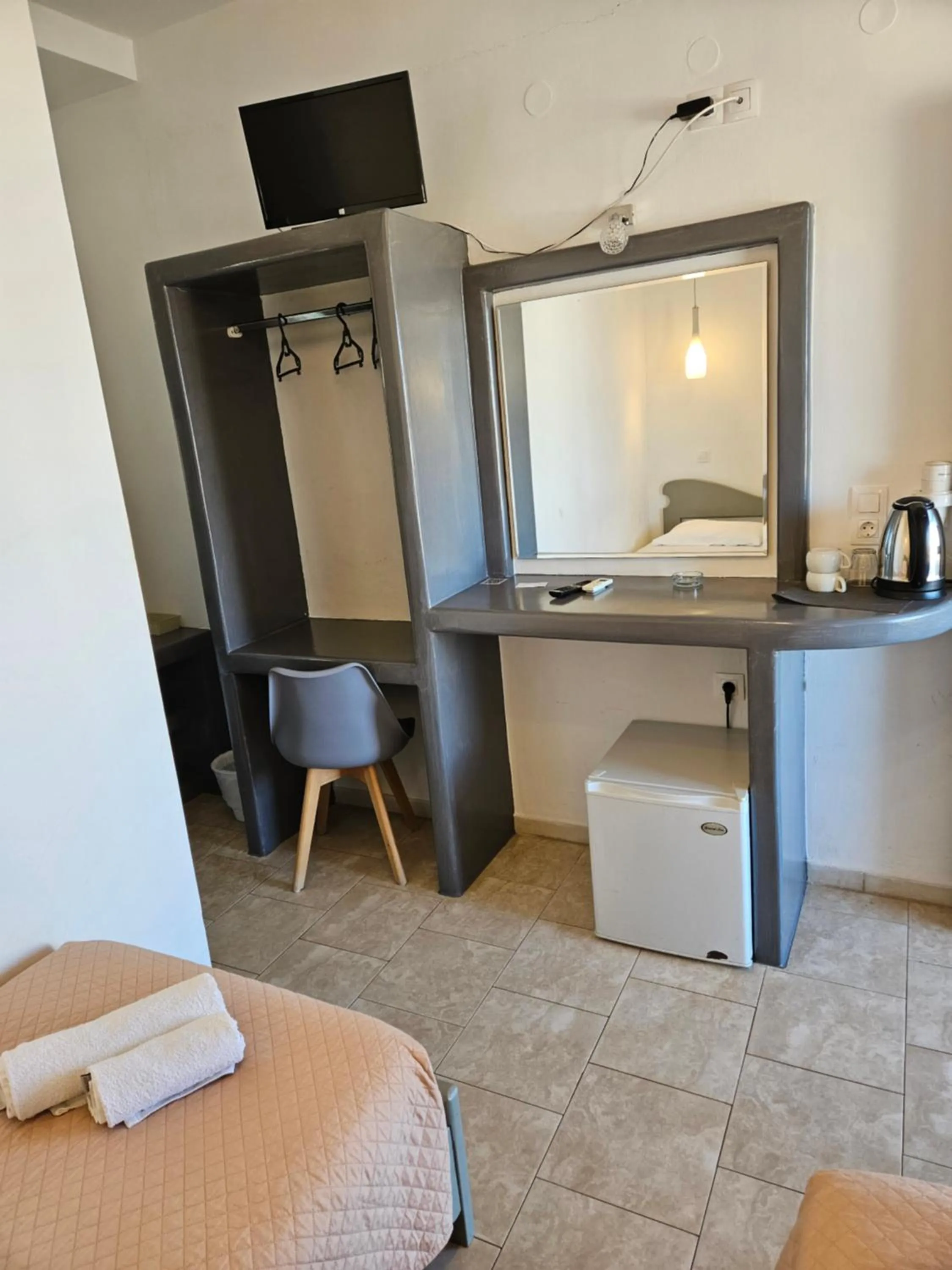 Bed in Skala Sunset Hotel and spa