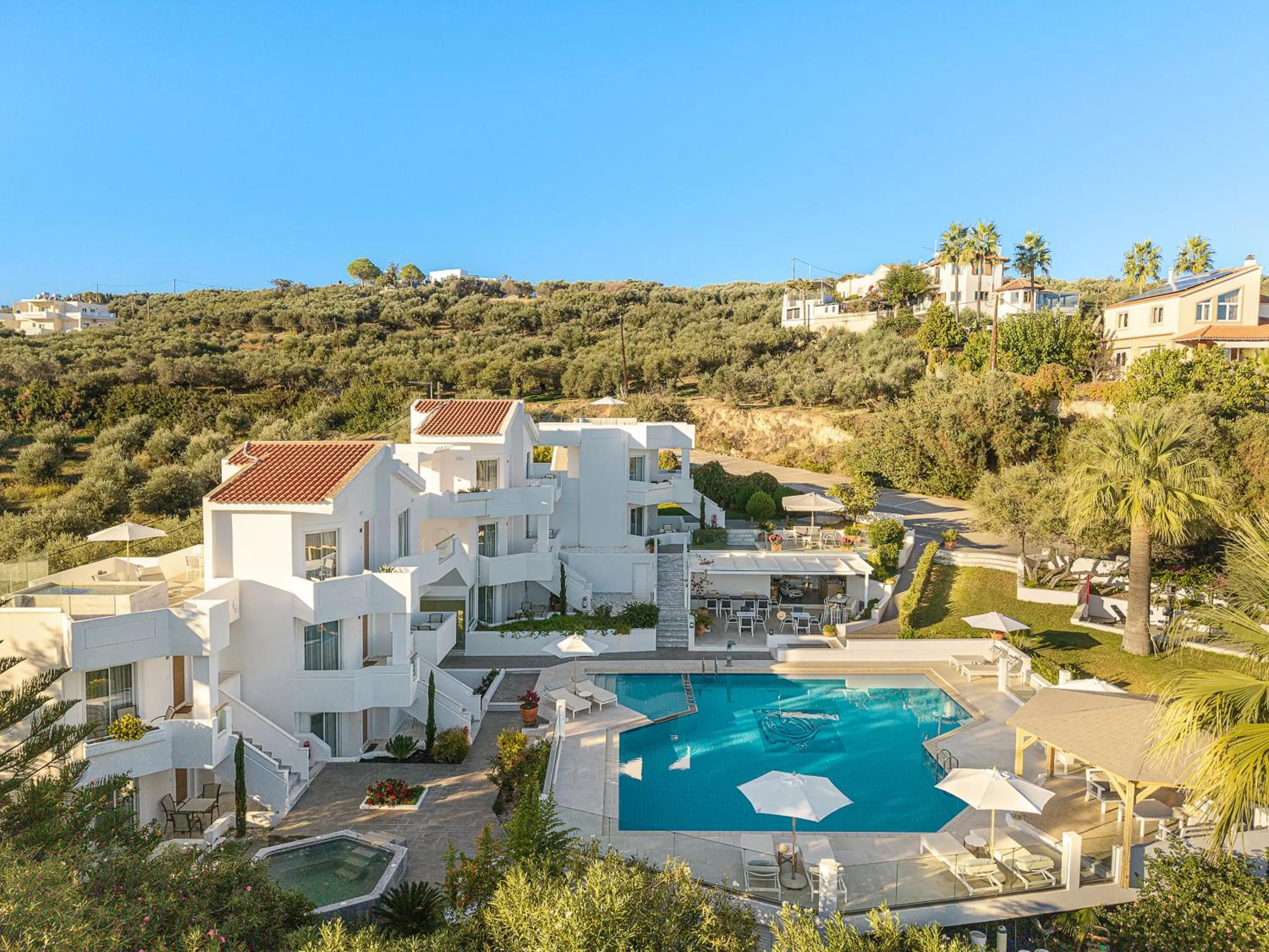 Property building in Villa Life