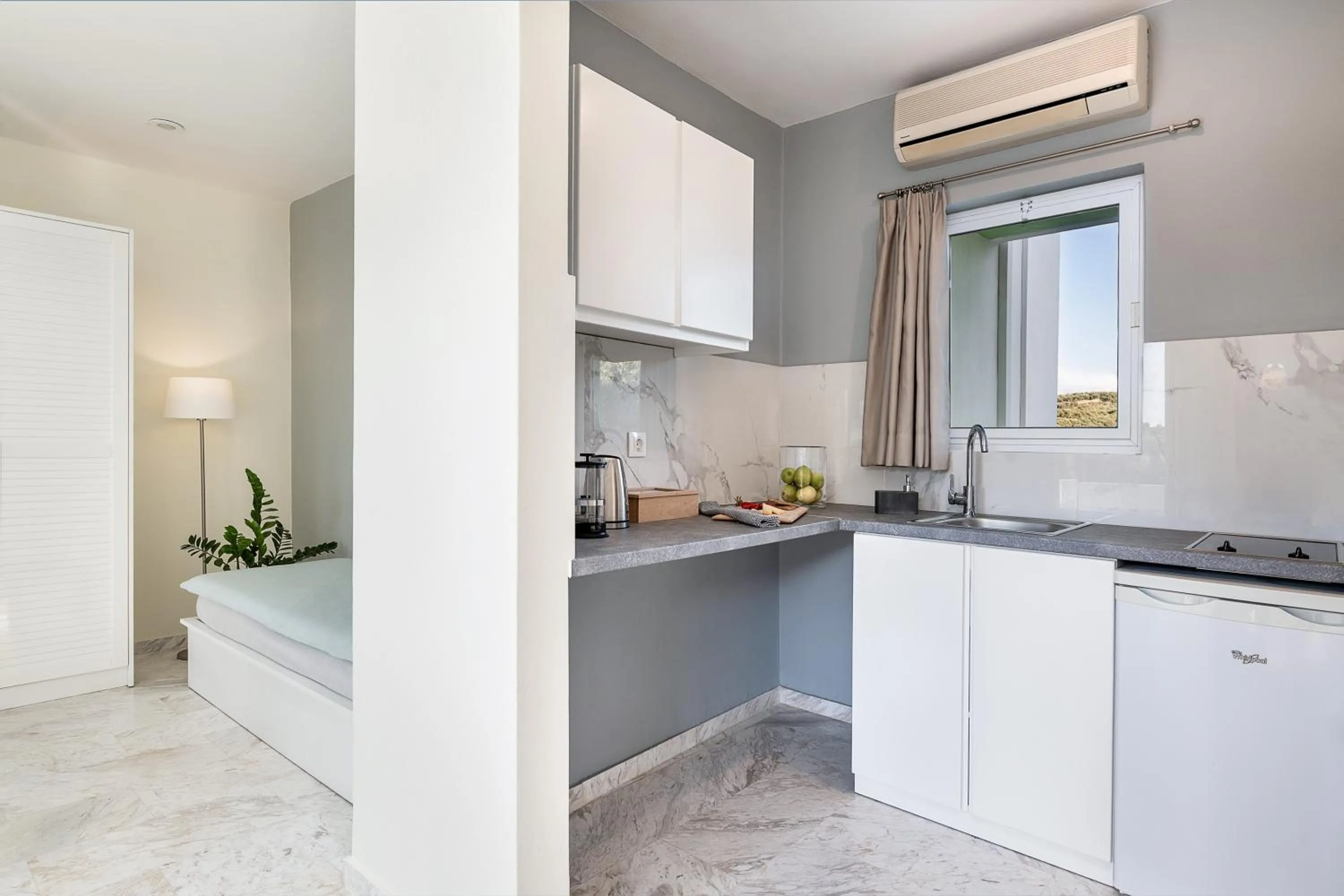 Kitchen or kitchenette in Villa Life