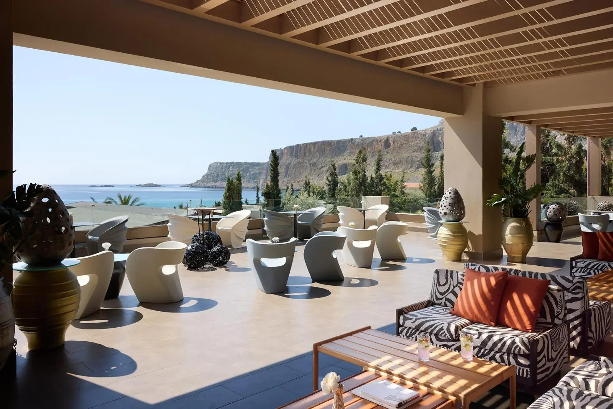 Lounge or bar in Aquagrand Artistic Luxury Beach Resort - Adults Only Lounge or bar in Aquagrand Artistic Luxury Beach Resort - Adults Only