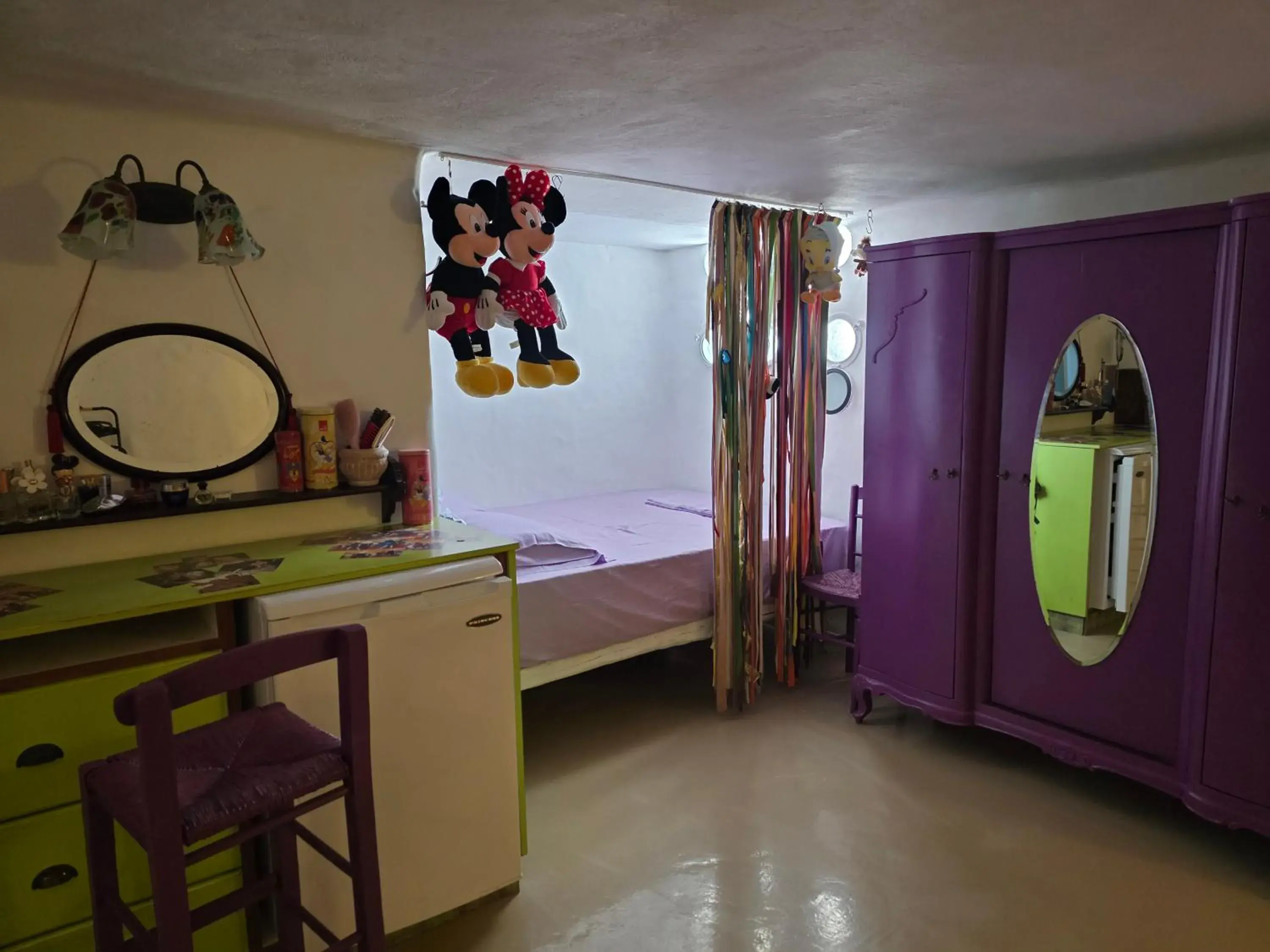 Bed in Anthippi Bed in Anthippi