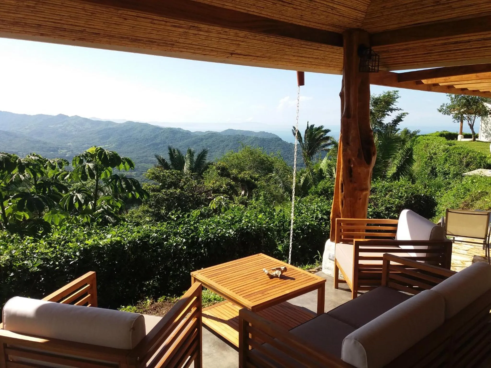 Lounge or bar in Hotel Peace & Lodge