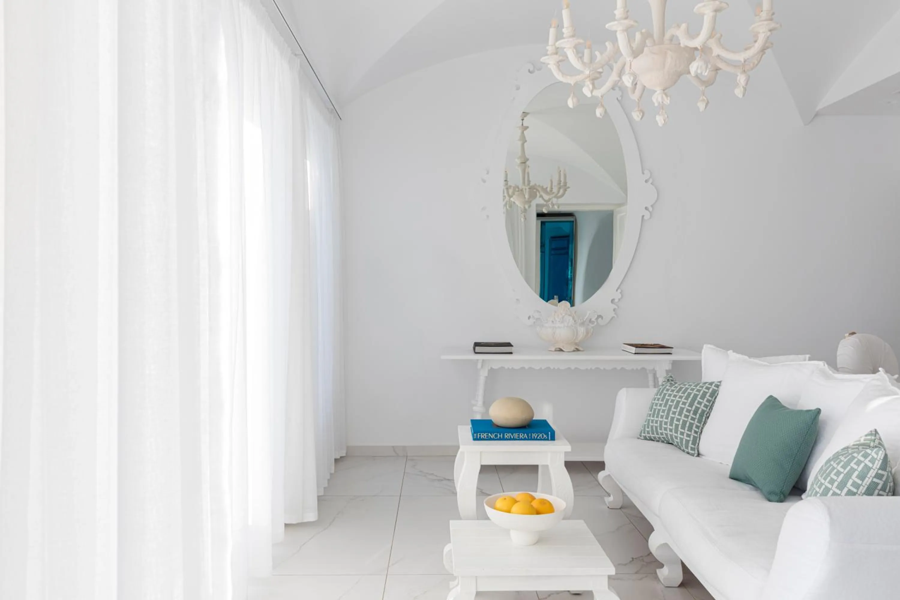 Living room, Bed in Canaves Oia Suites - Small Luxury Hotels of the World