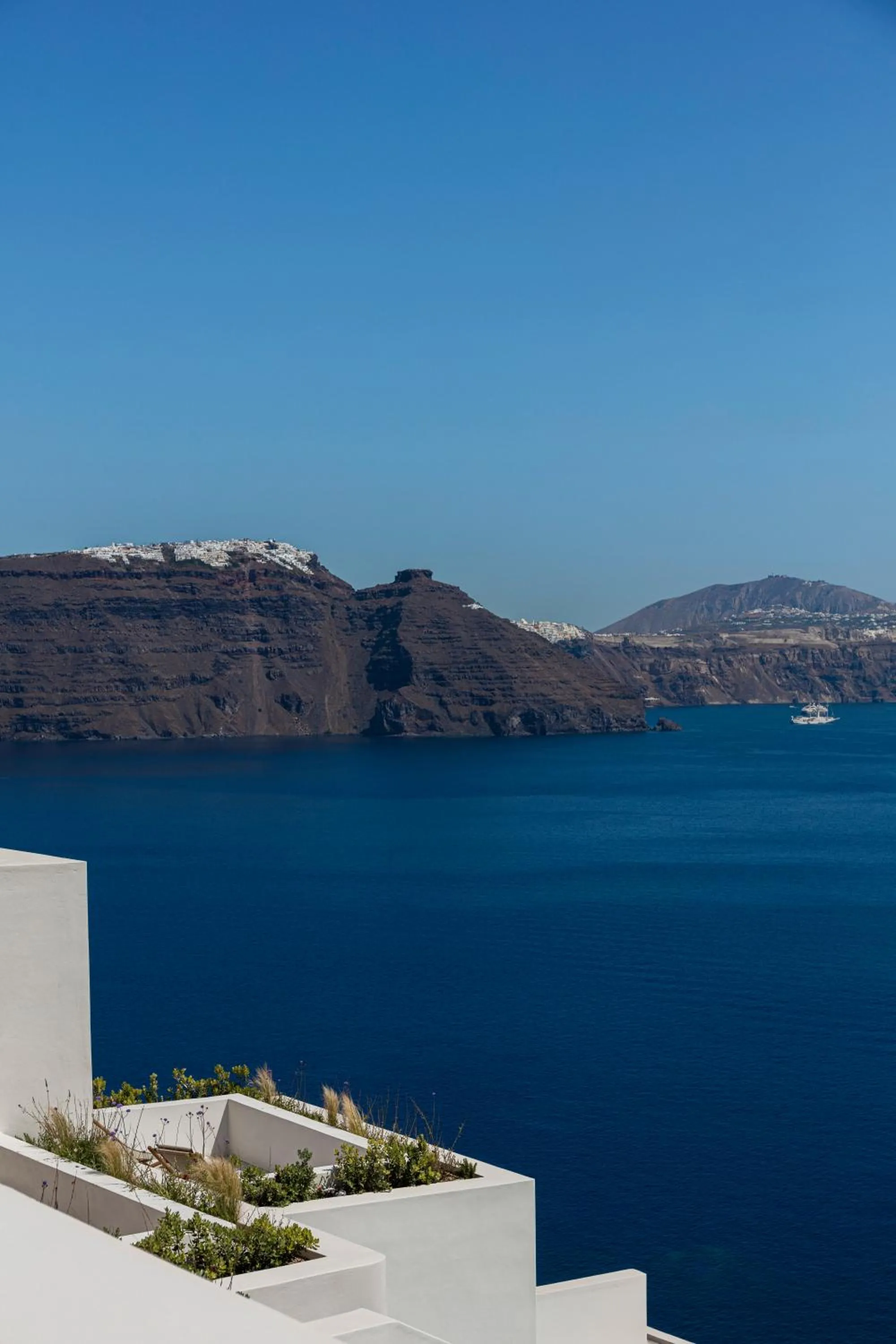 Canaves Oia Suites - Small Luxury Hotels of the World