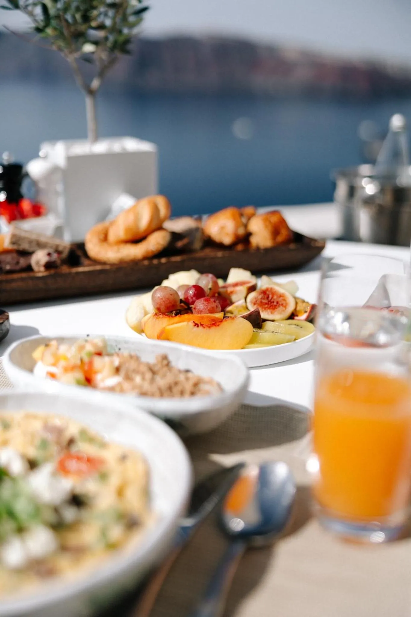 Day in Canaves Oia Suites - Small Luxury Hotels of the World