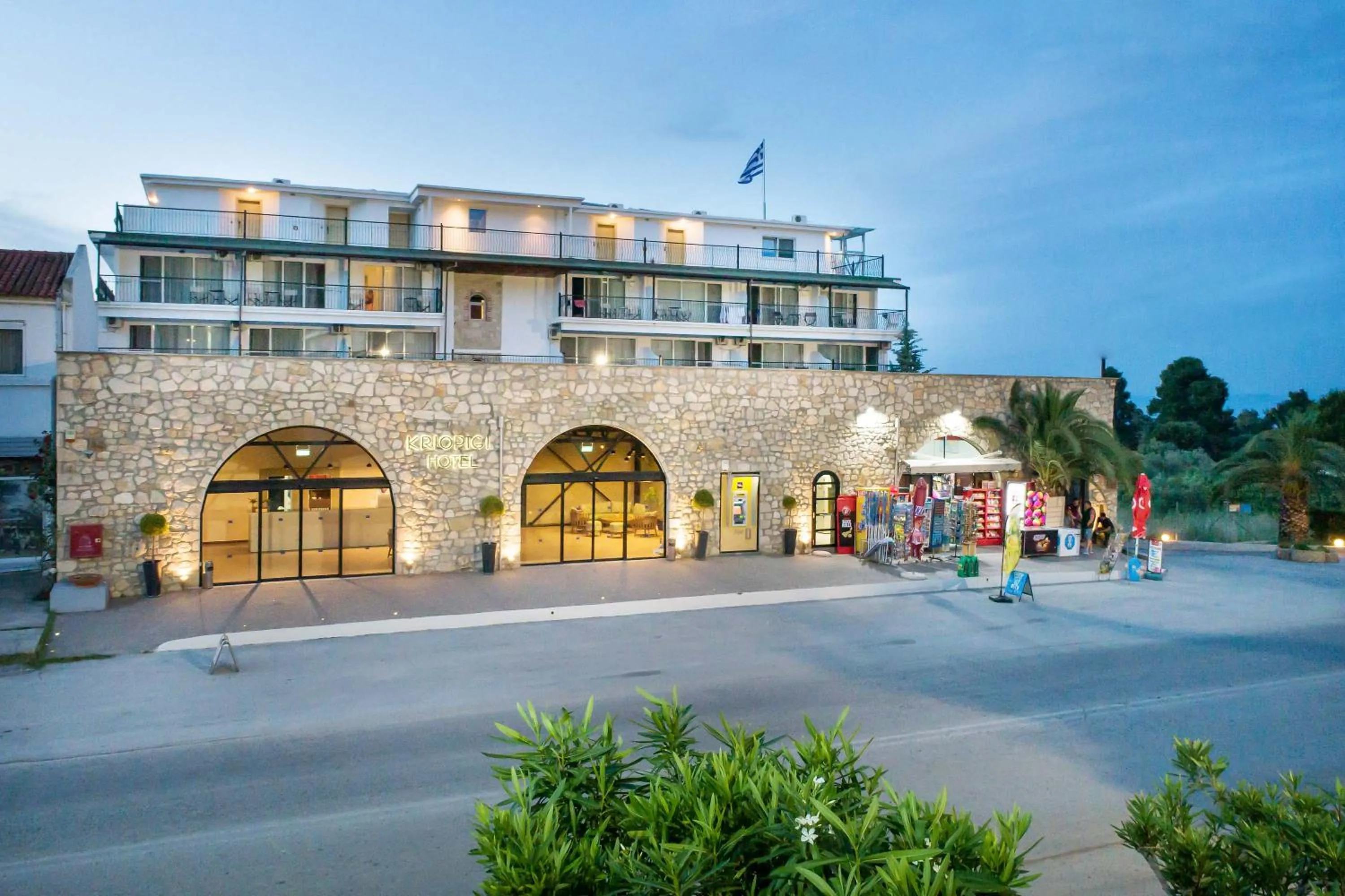 Facade/entrance in Hotel Kriopigi