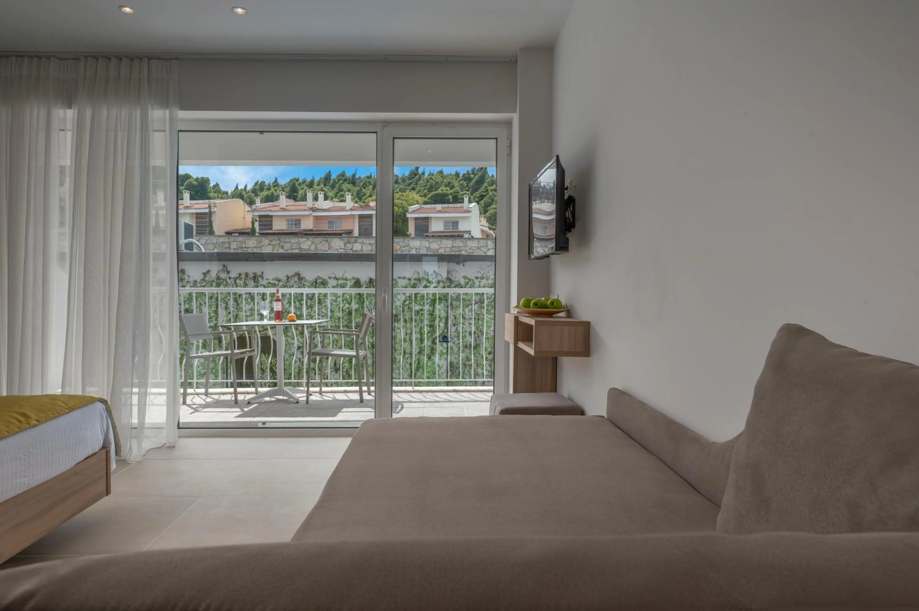 Seating area in Hotel Kriopigi