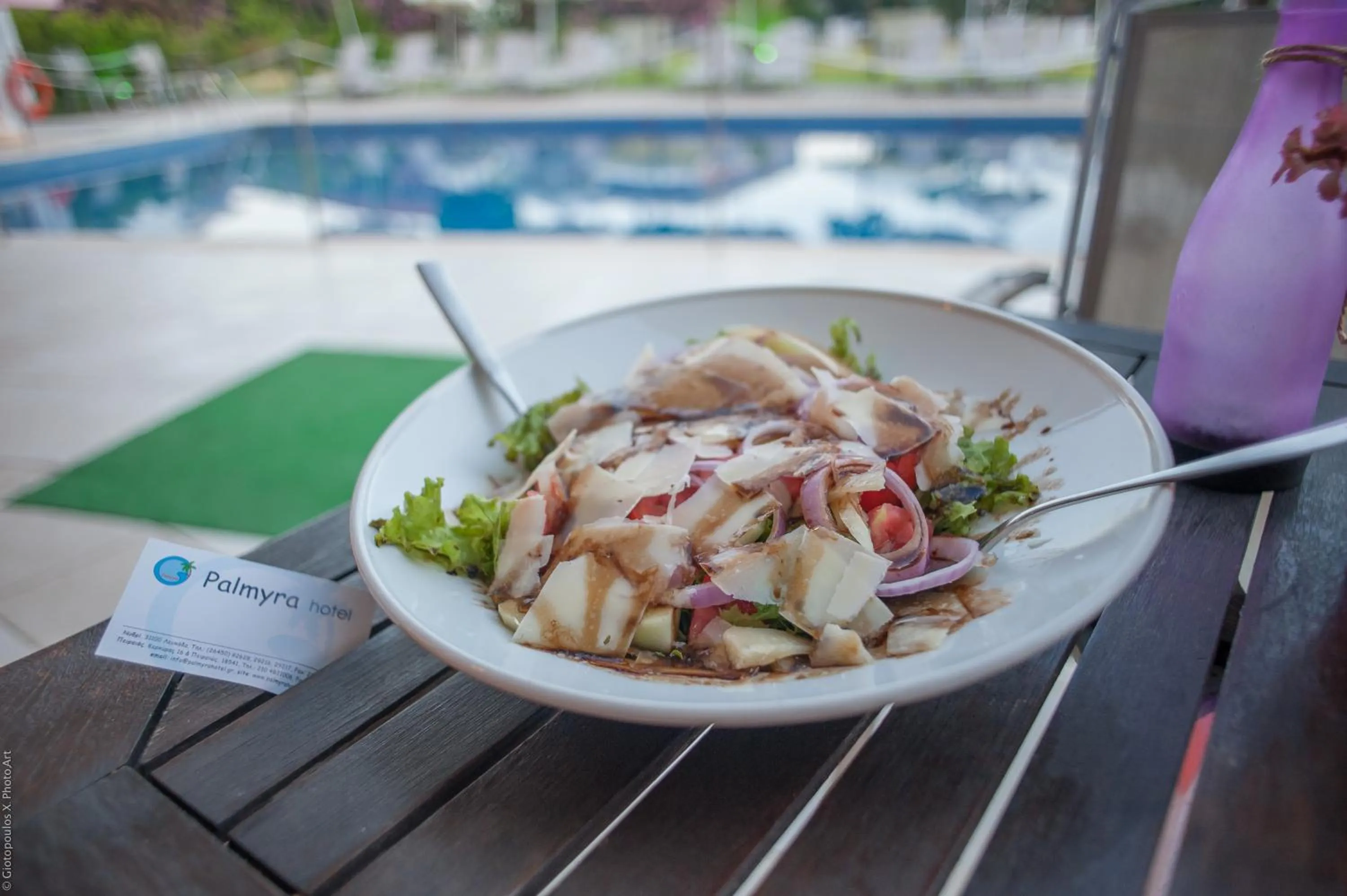 Restaurant/places to eat in Palmyra Hotel