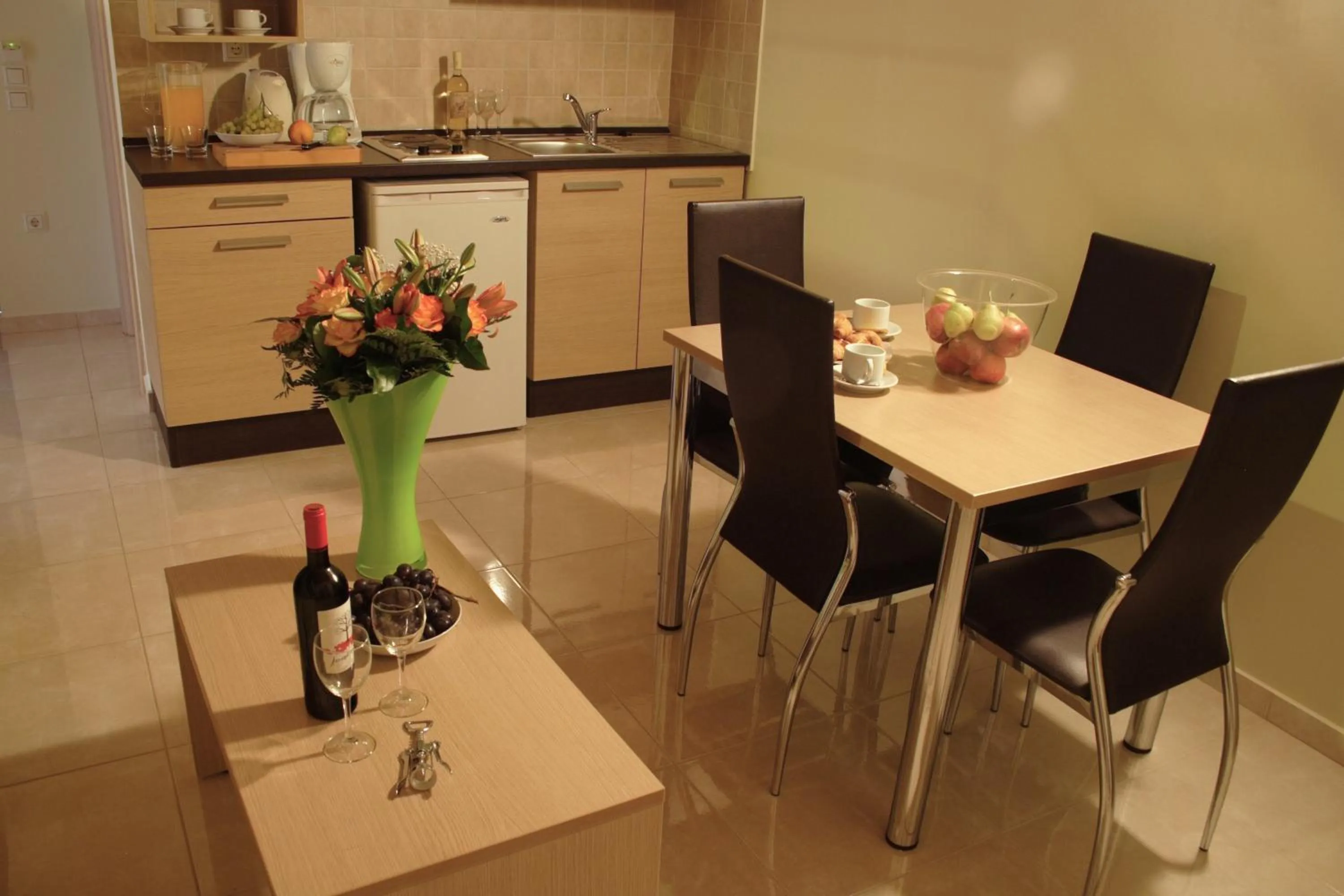 Kitchen or kitchenette in Eleana Boutique Hotel & Blue Infinity