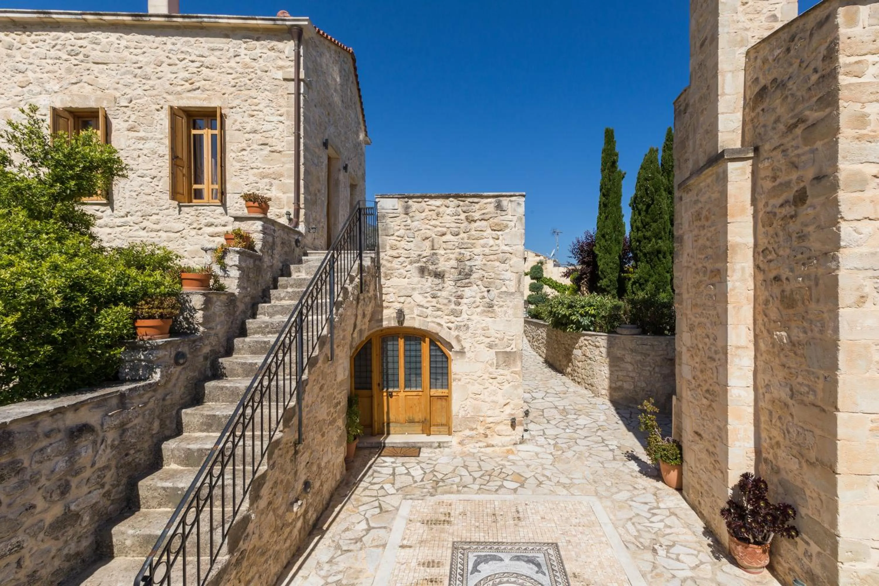 Property building in Arcus Suites