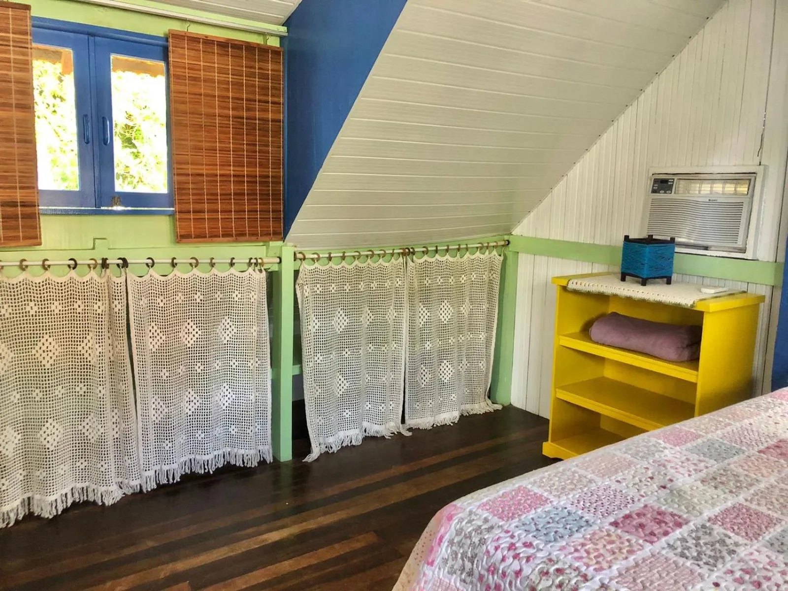 Bed in Chalés no centro de Bombinhas