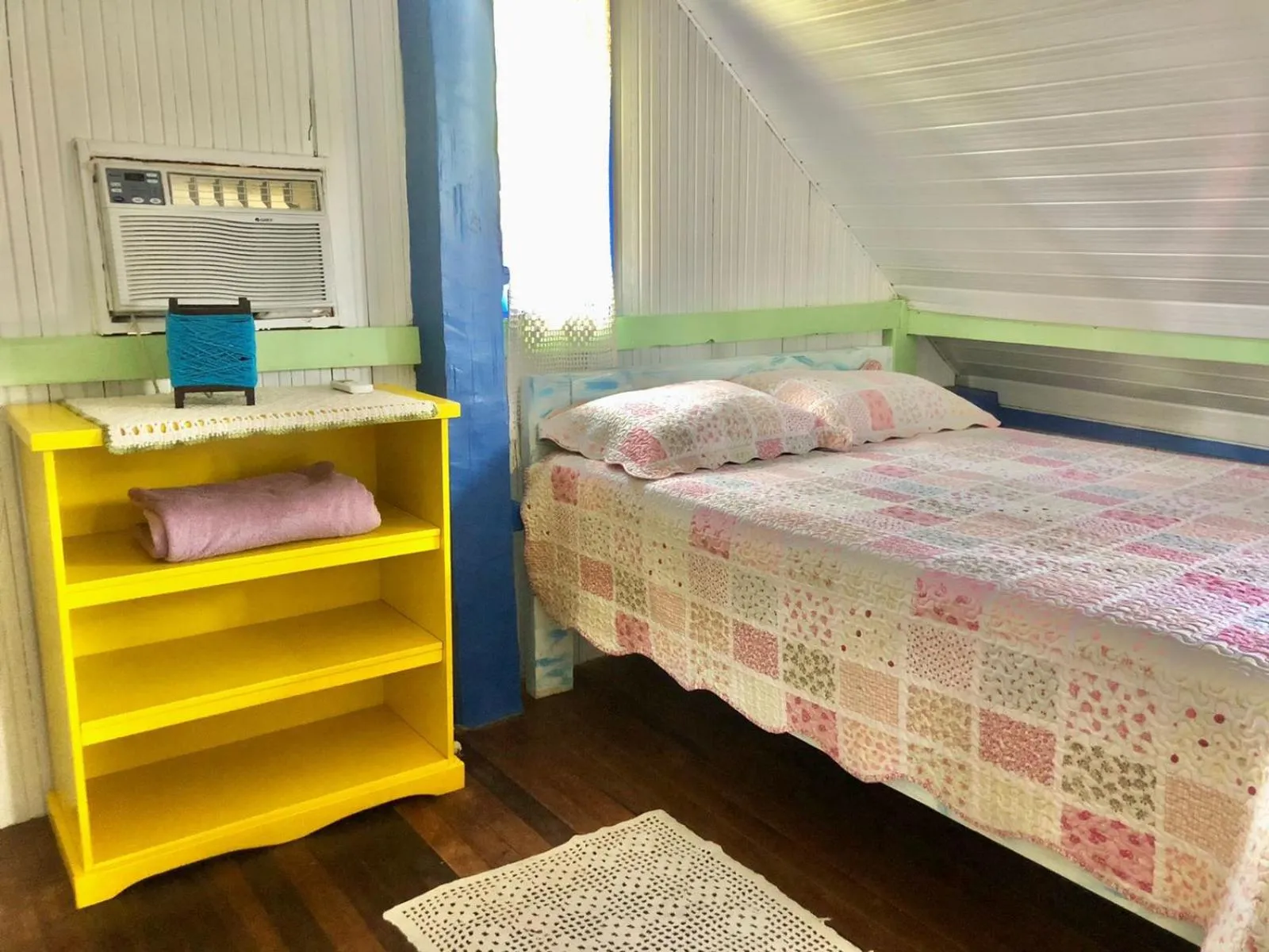 Bed in Chalés no centro de Bombinhas