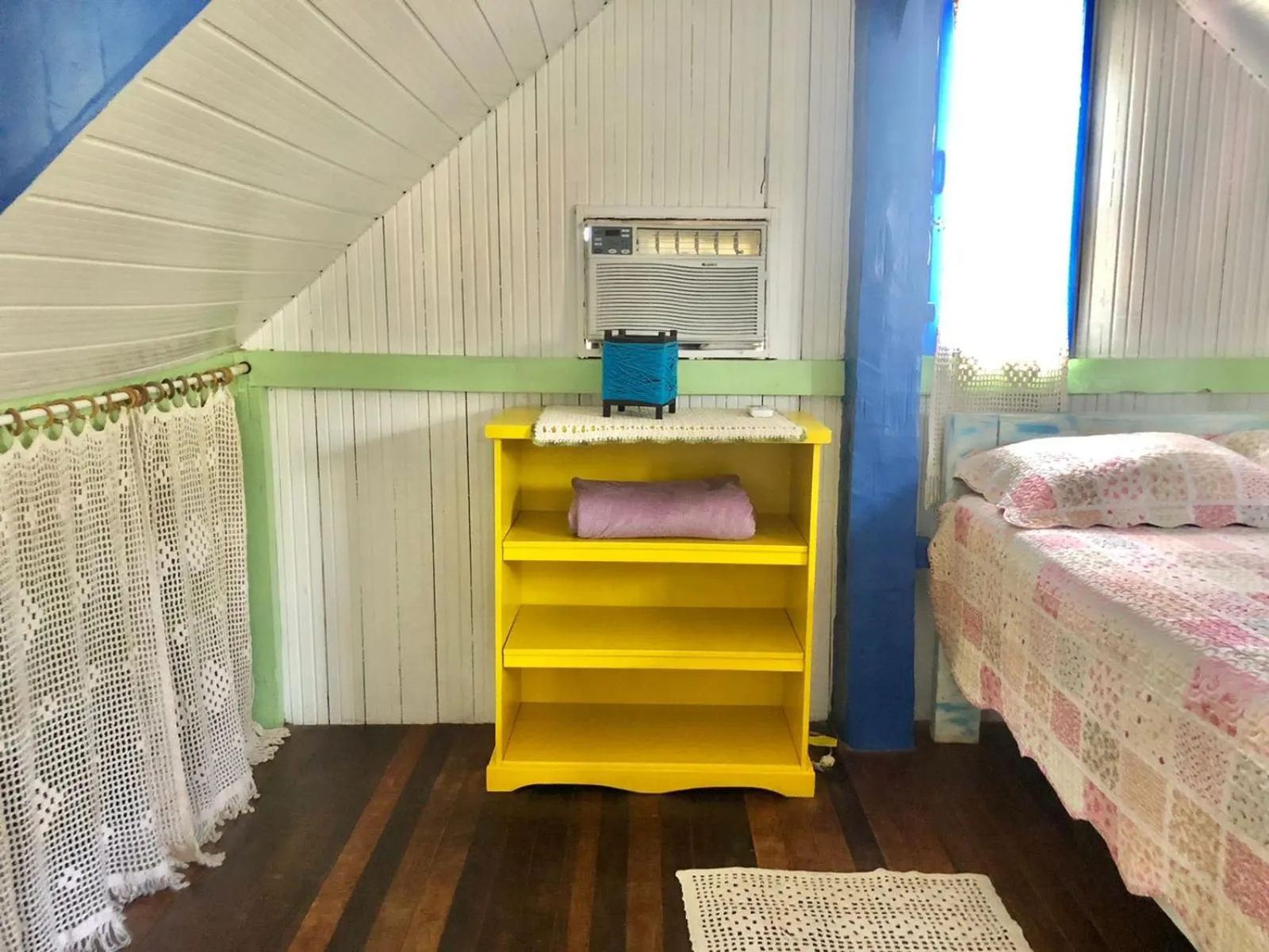 Bed in Chalés no centro de Bombinhas