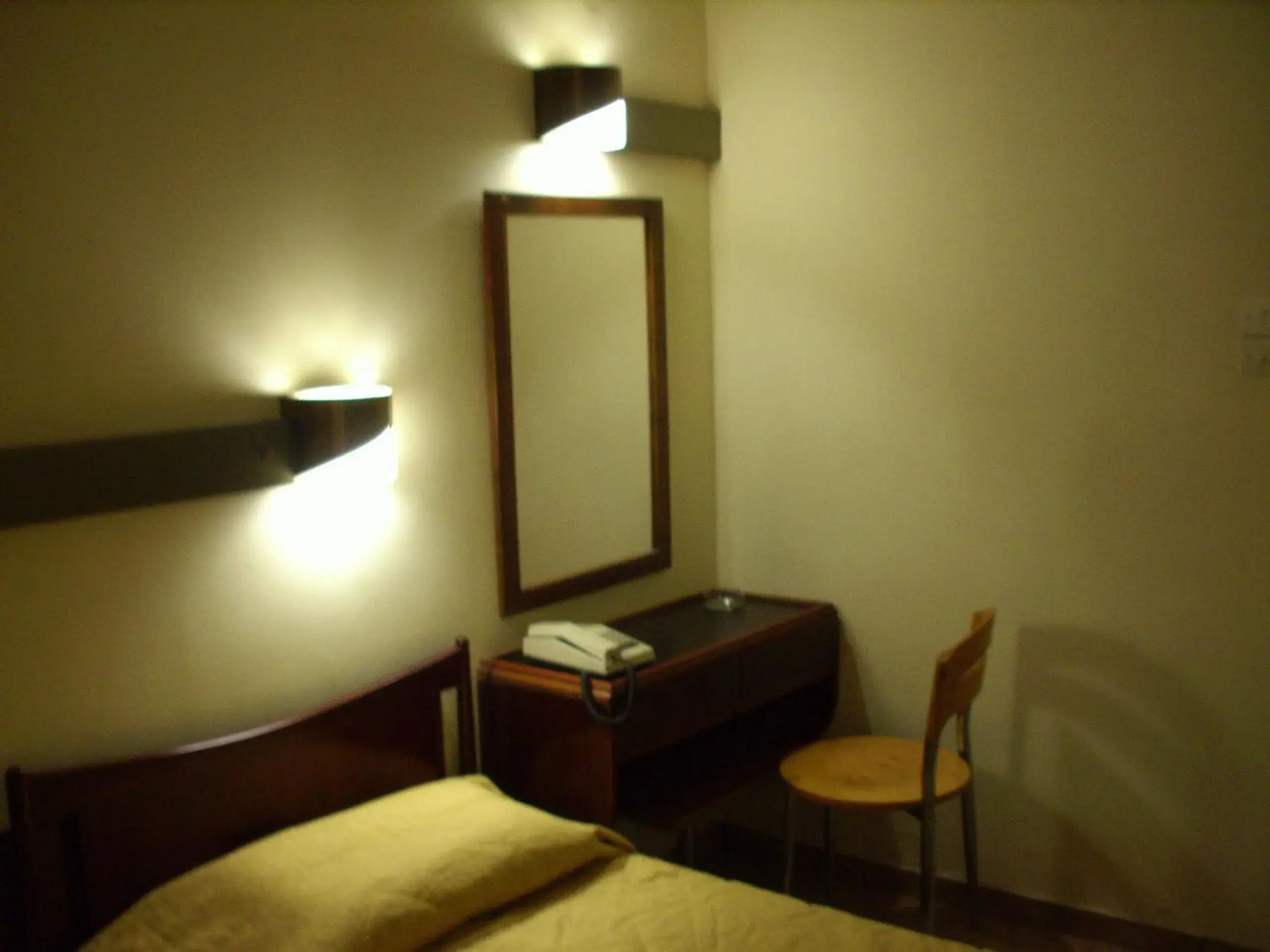 Bed in Claridge Hotel Bed in Claridge Hotel