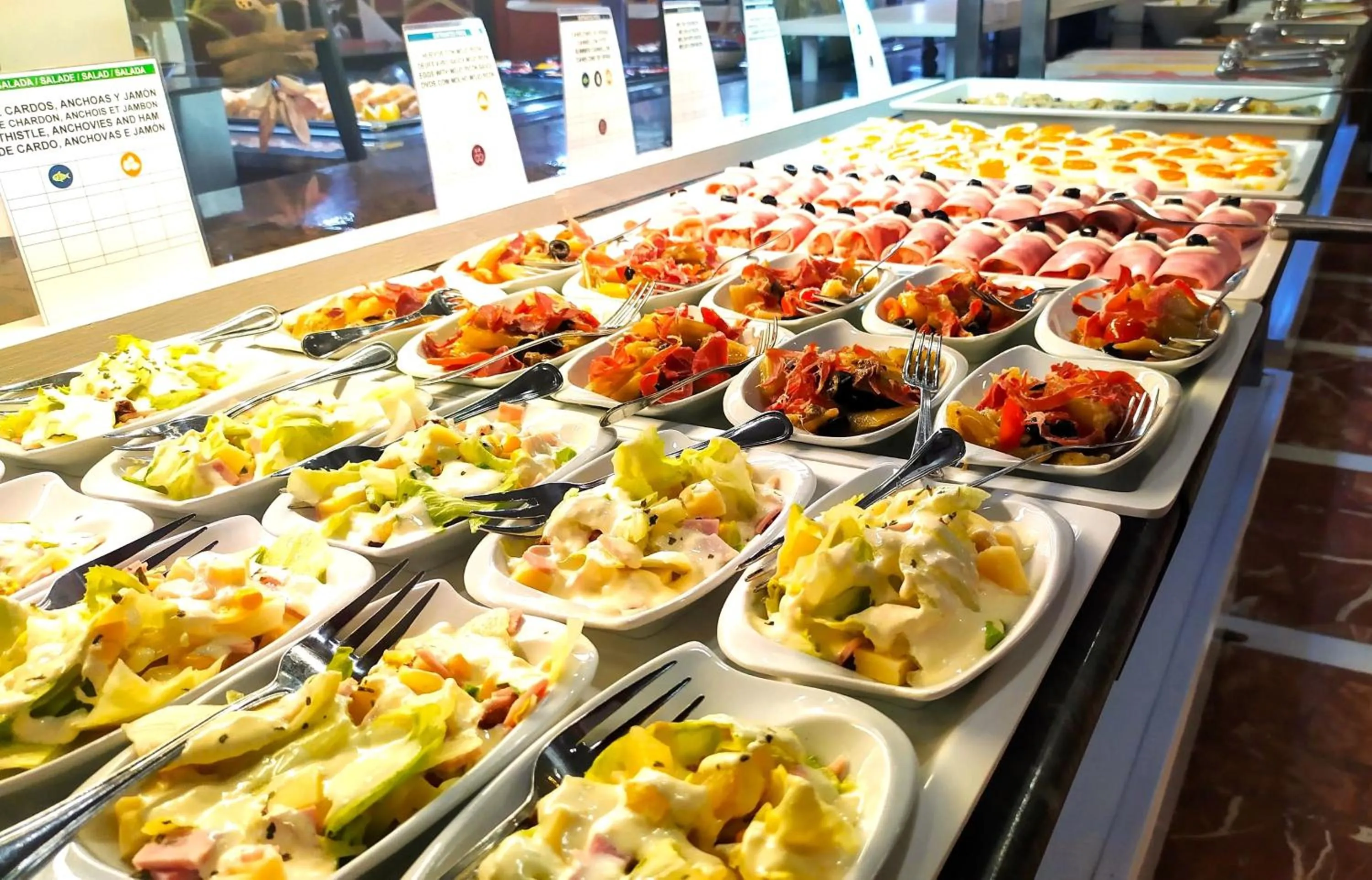 Restaurant/places to eat in Montreal