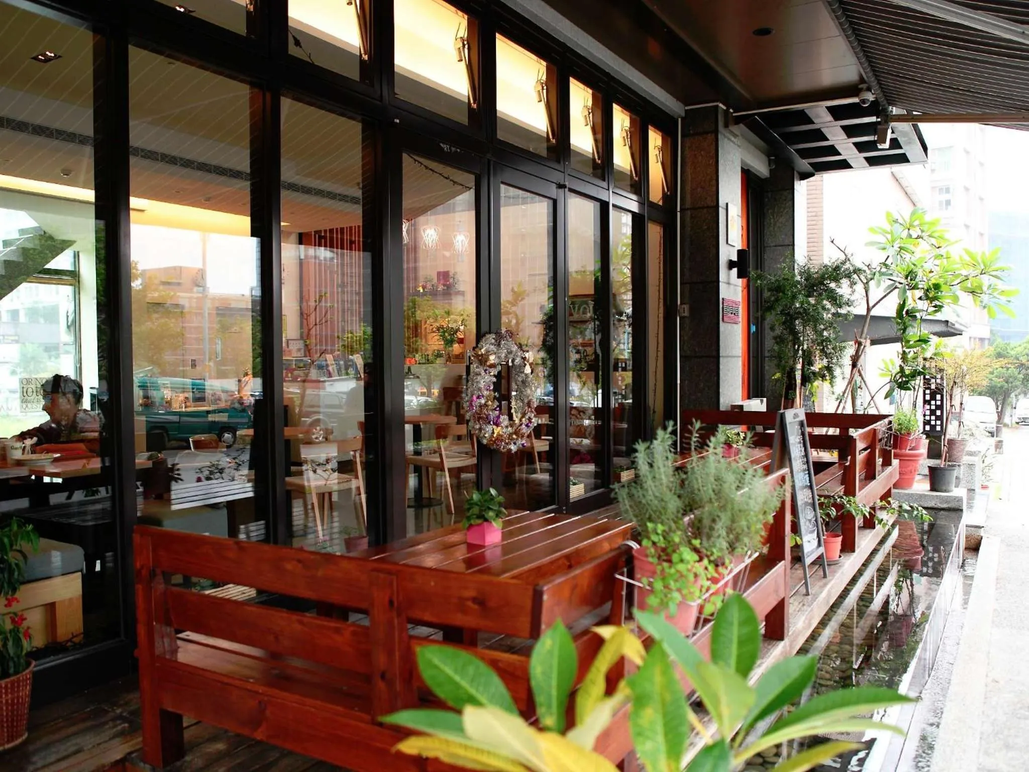 Garden in ISPAVITA B&B Resort