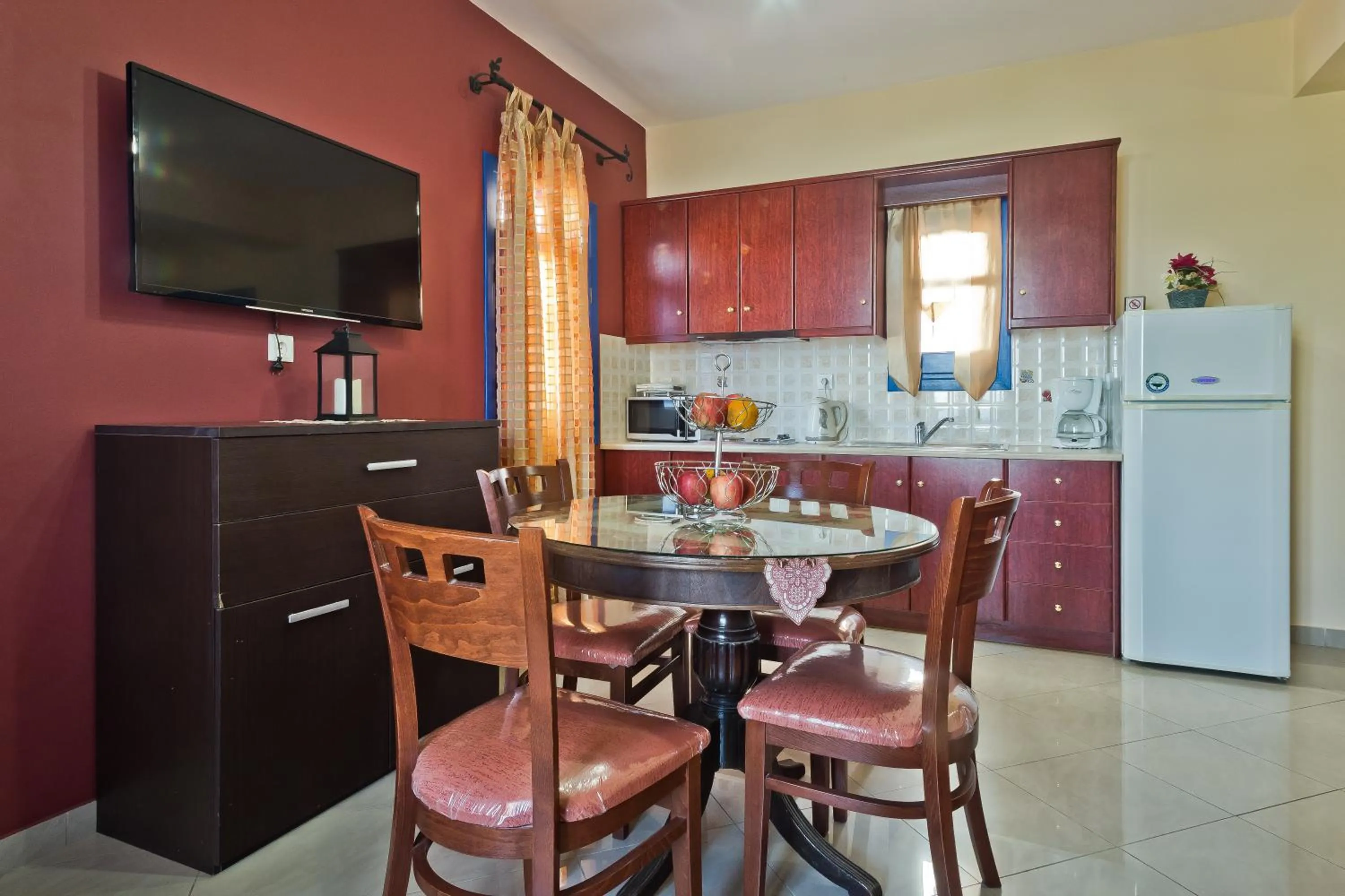 Kitchen or kitchenette in Alkioni Hotel