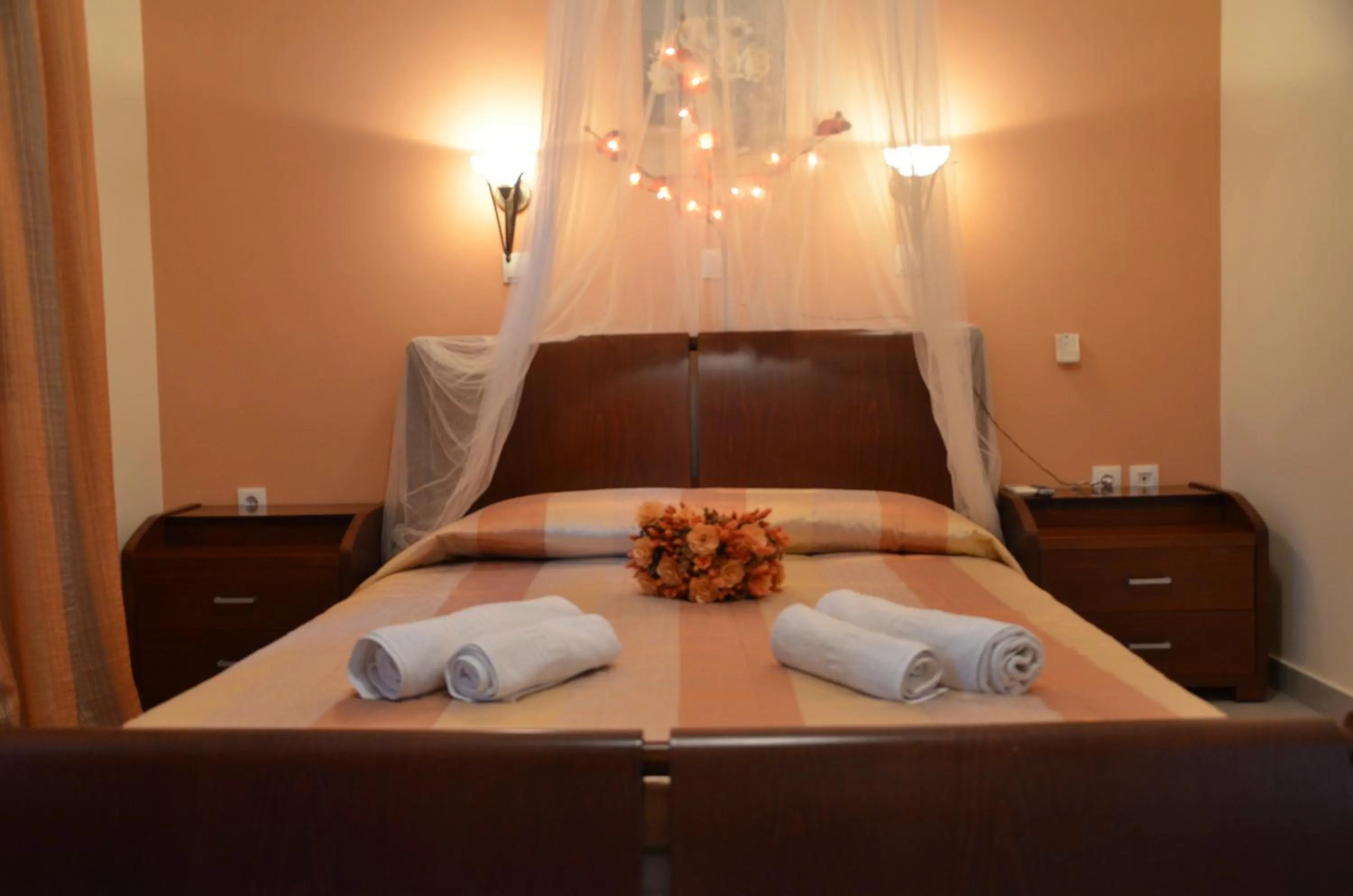 Bedroom, Bed in Alkioni Hotel