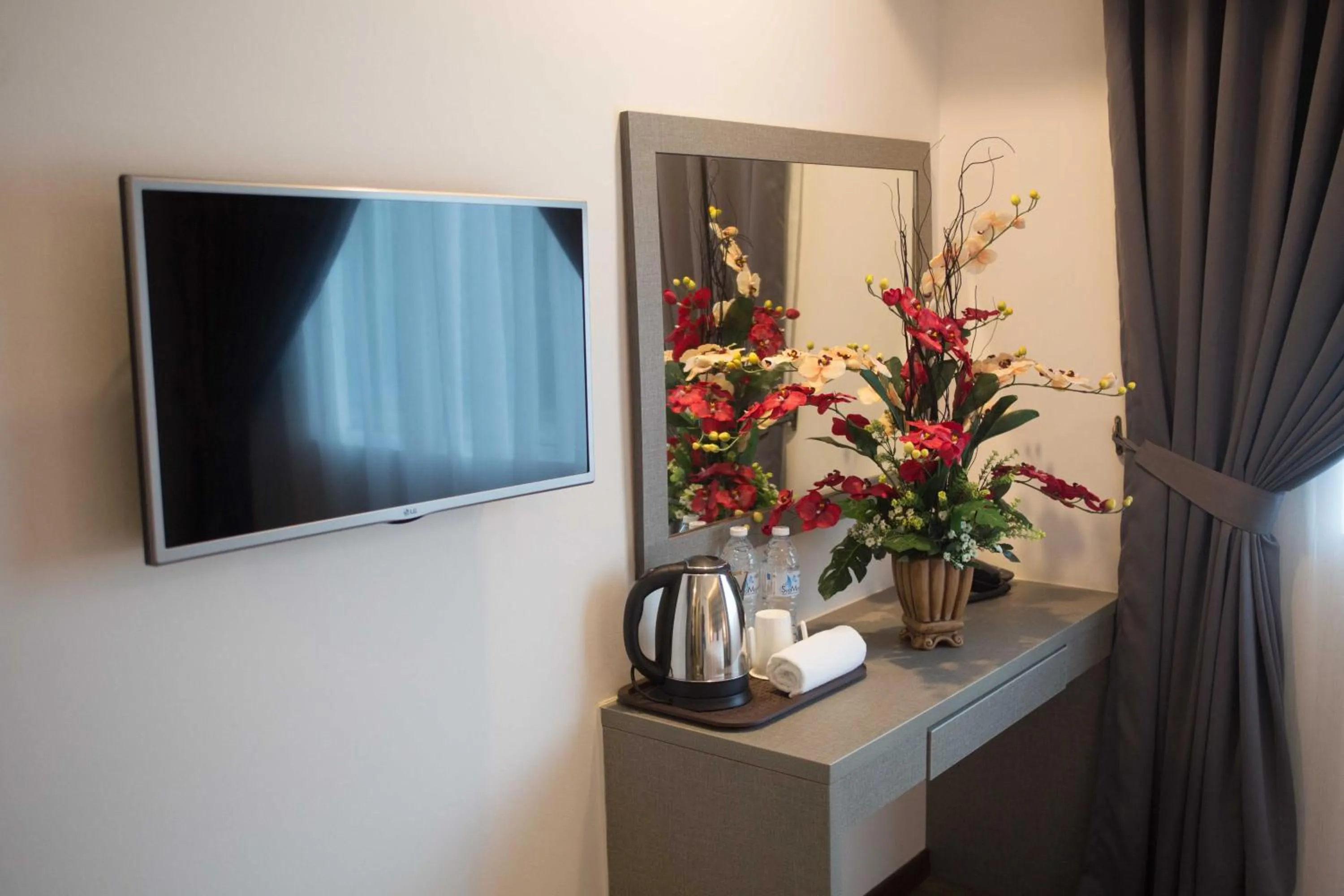 Seating area in Qlassic Hotel